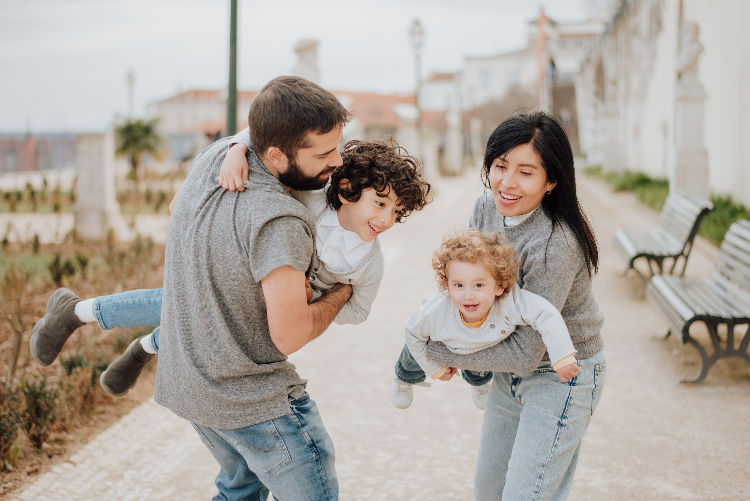 Solange and family. Lifestyle, wedding and family photographer
