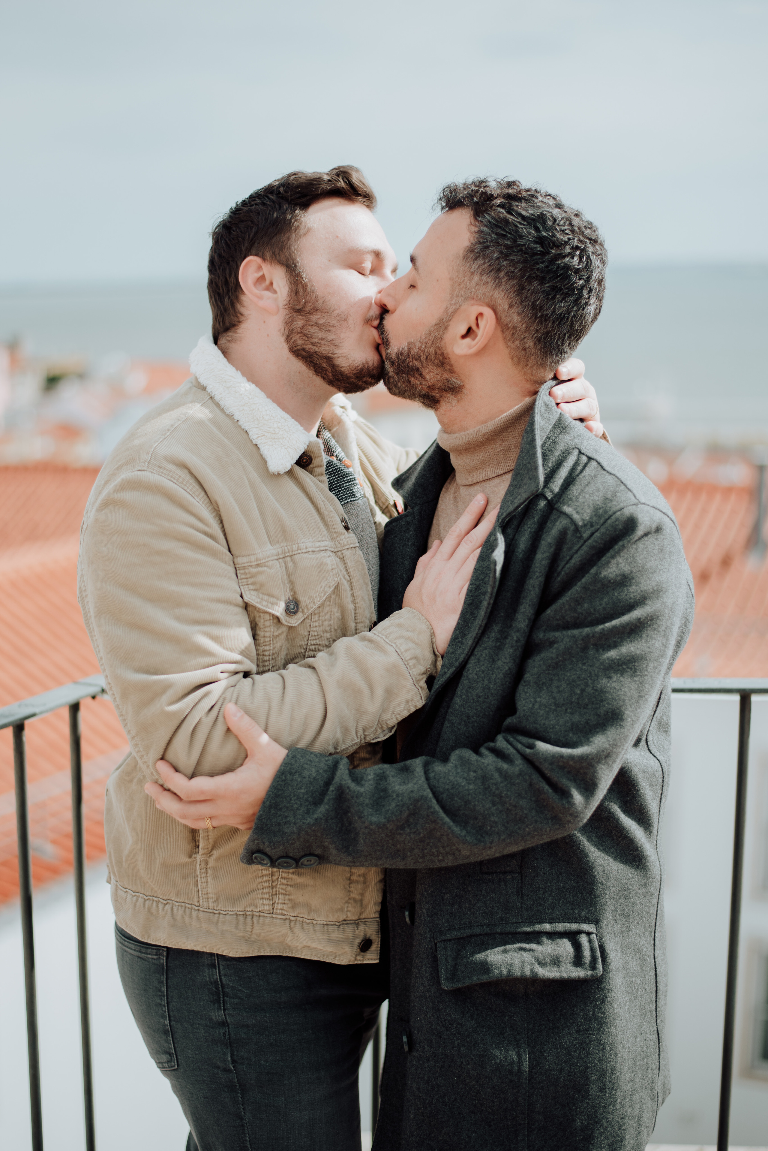 Garrett and Filipe. Lifestyle, wedding and family photographer