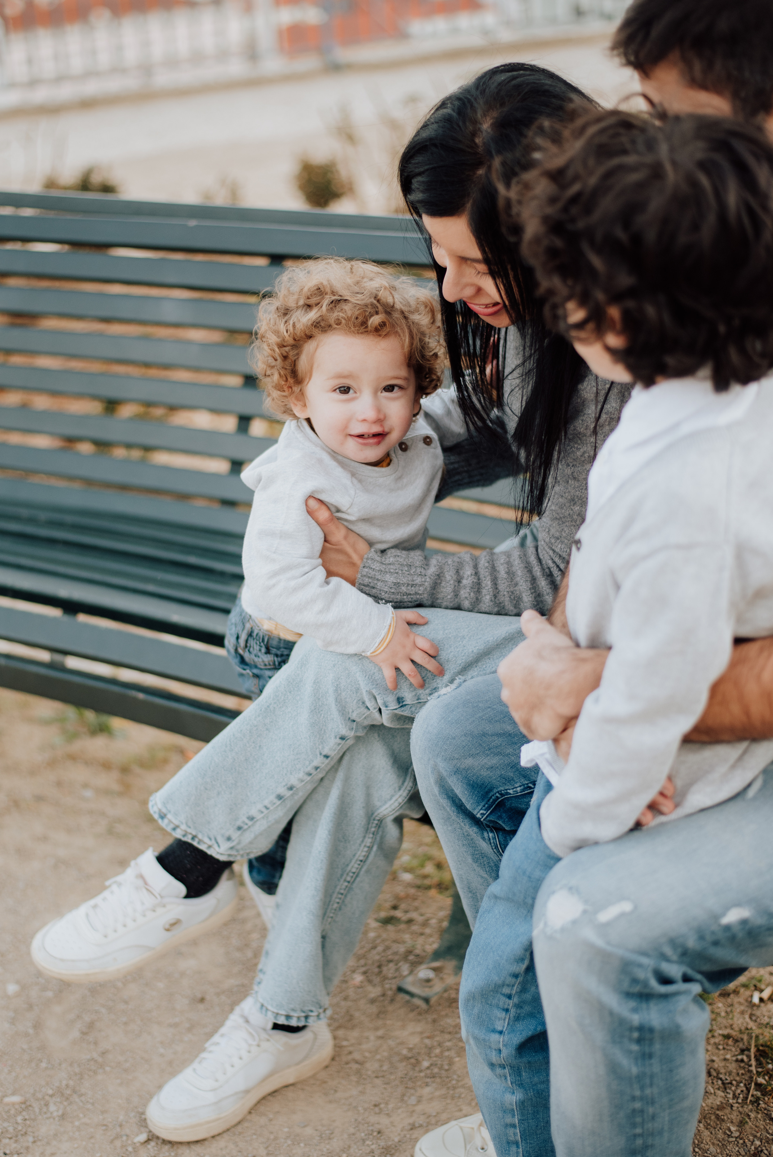 Solange and family. Lifestyle, wedding and family photographer