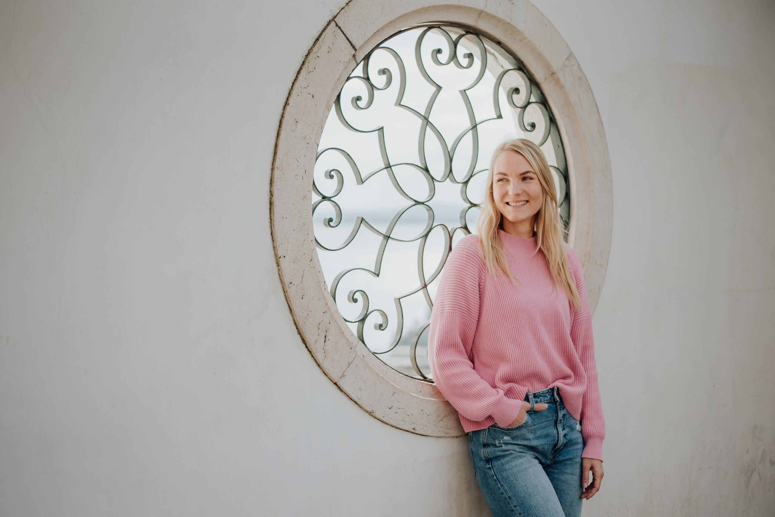 Maria. Lifestyle, wedding and family photographer