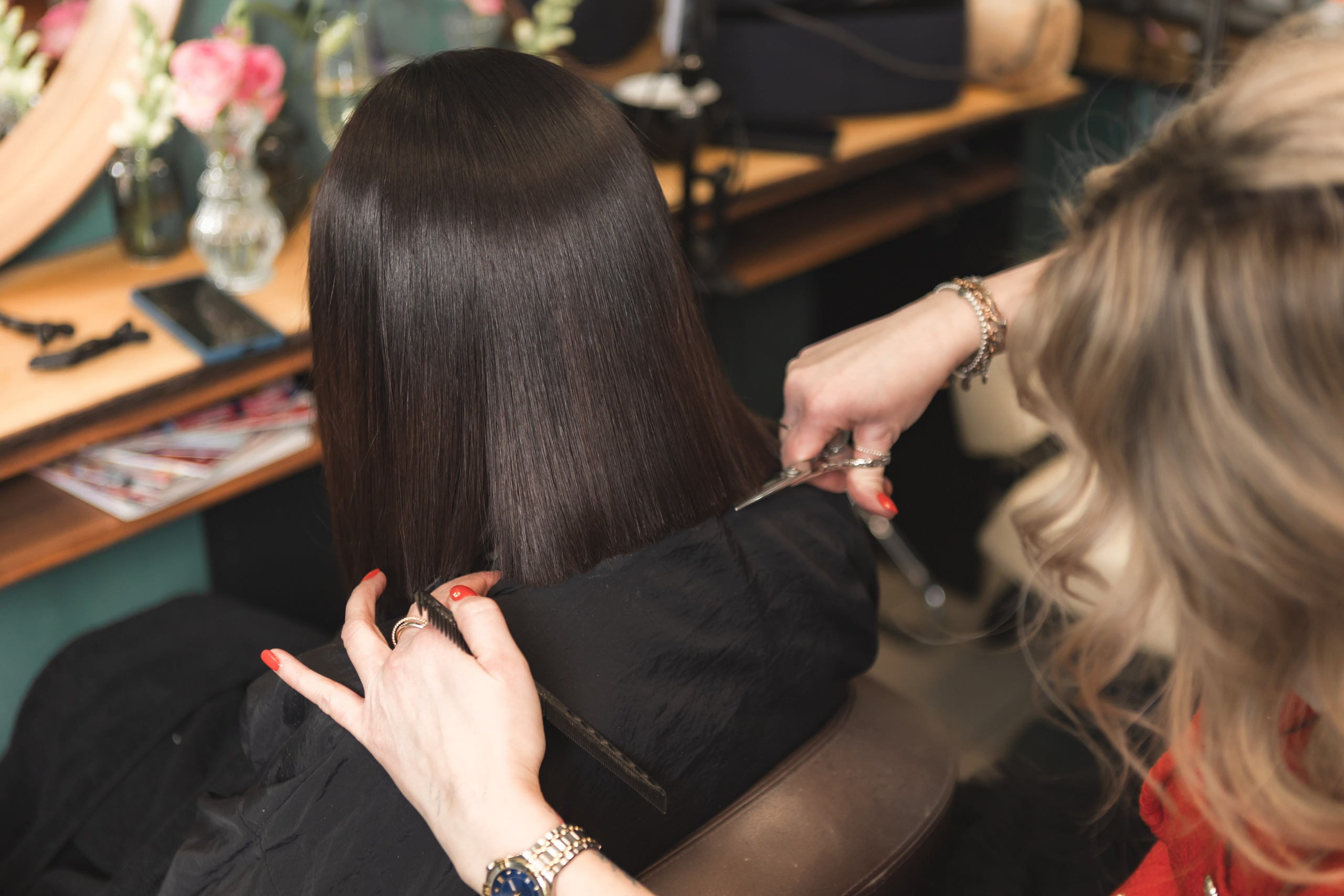 Haare und Nägel. www.bonbon-studio.de. Adelya Tomin