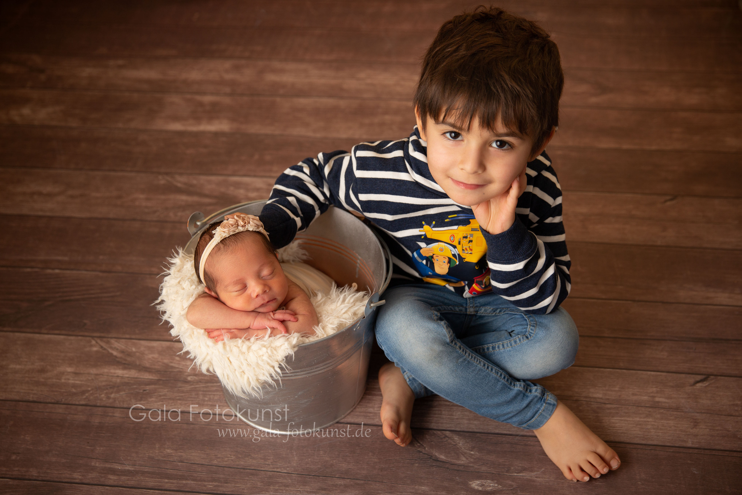 Neugeborene. Neugeborenen, Familien, Geschwister Fotografin aus Delmenhorst