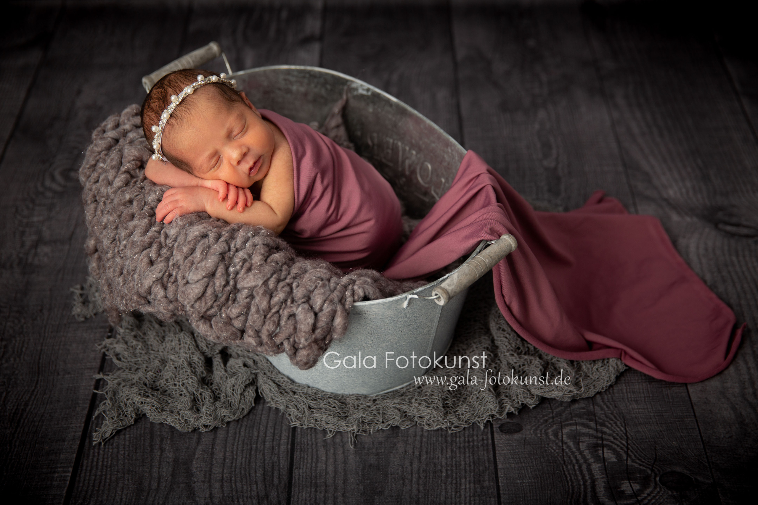 Neugeborene. Neugeborenen, Familien, Geschwister Fotografin aus Delmenhorst