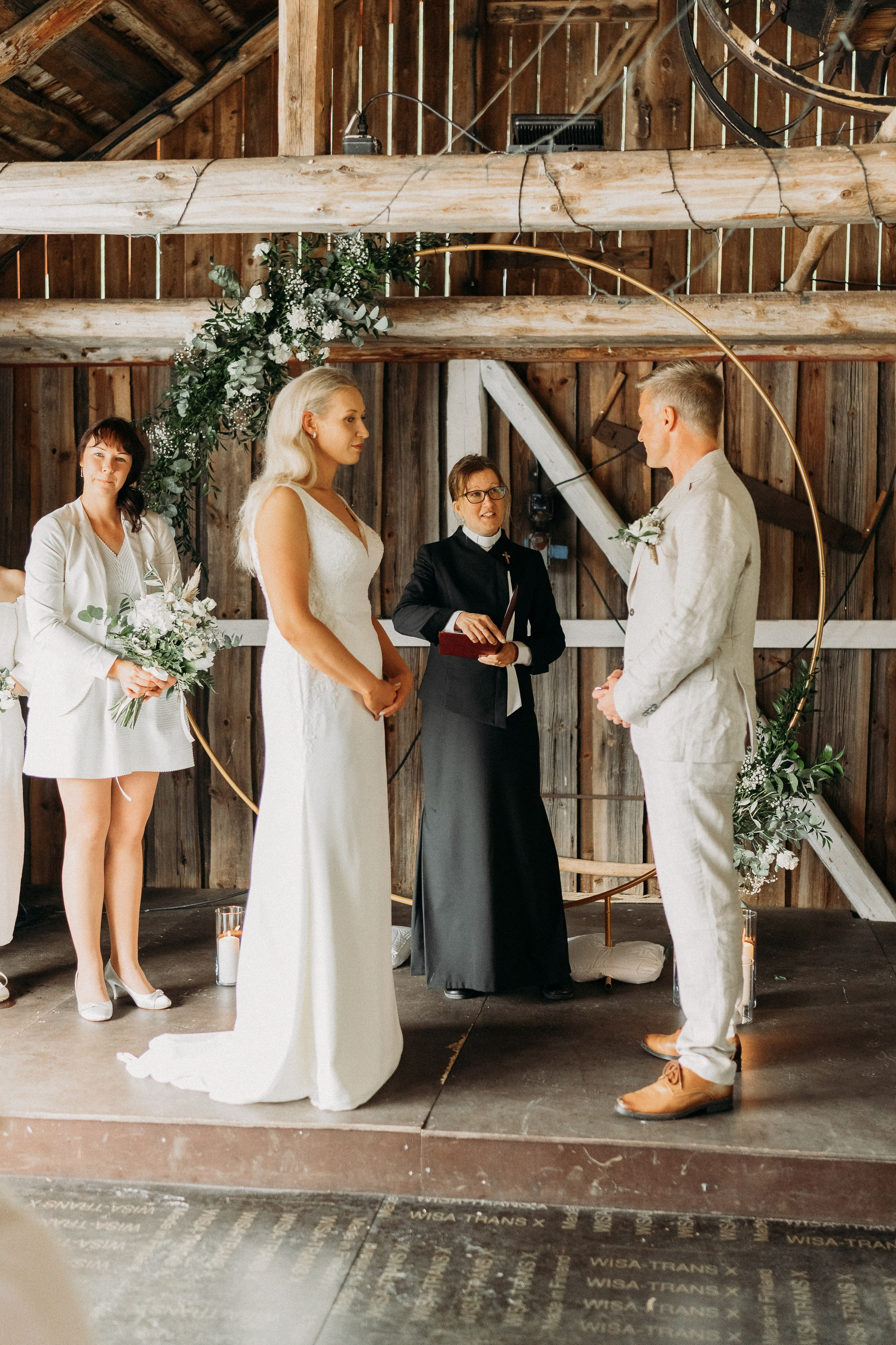 A&O. Wedding and portrait photographer in Helsinki Vickan O