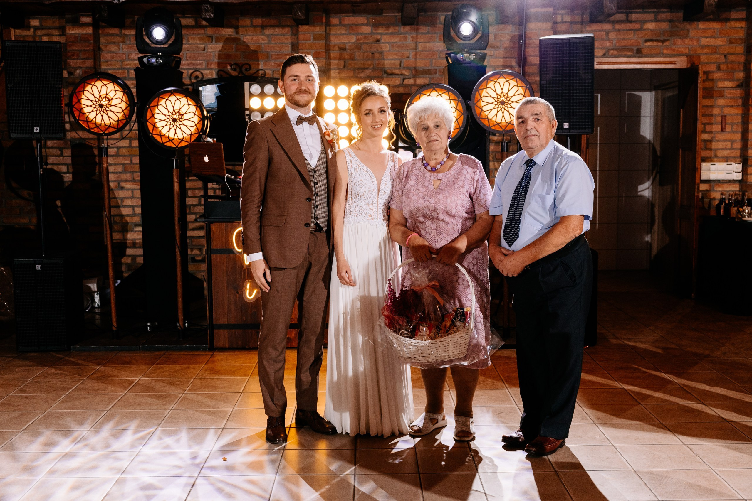 Basia ♡ Bartek. Fotograf Ślubny Warszawa - Sesje Biznesowe Rodzinne Eventy