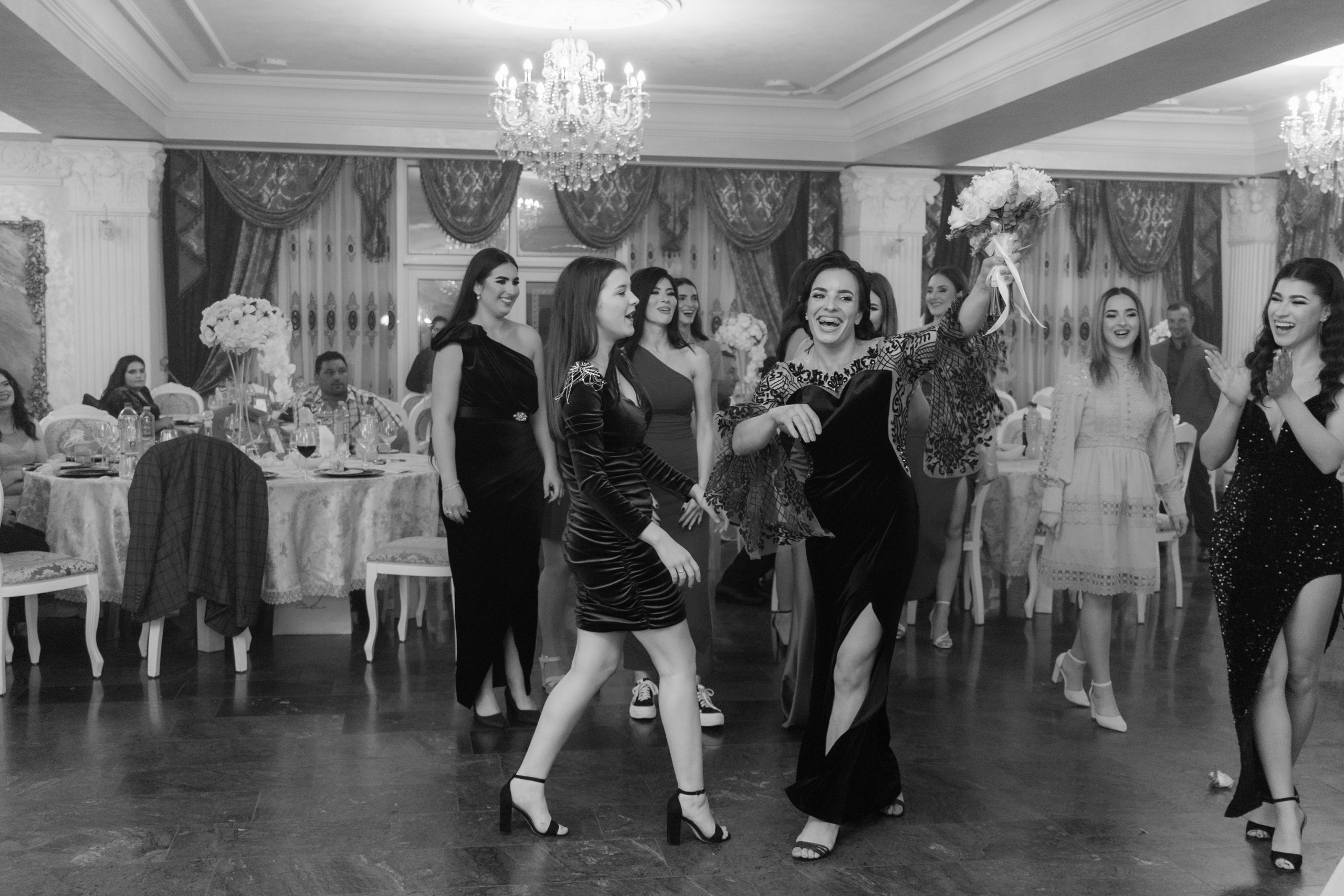 Malina & Alex. Fotograf si videograf — evenimente si studio