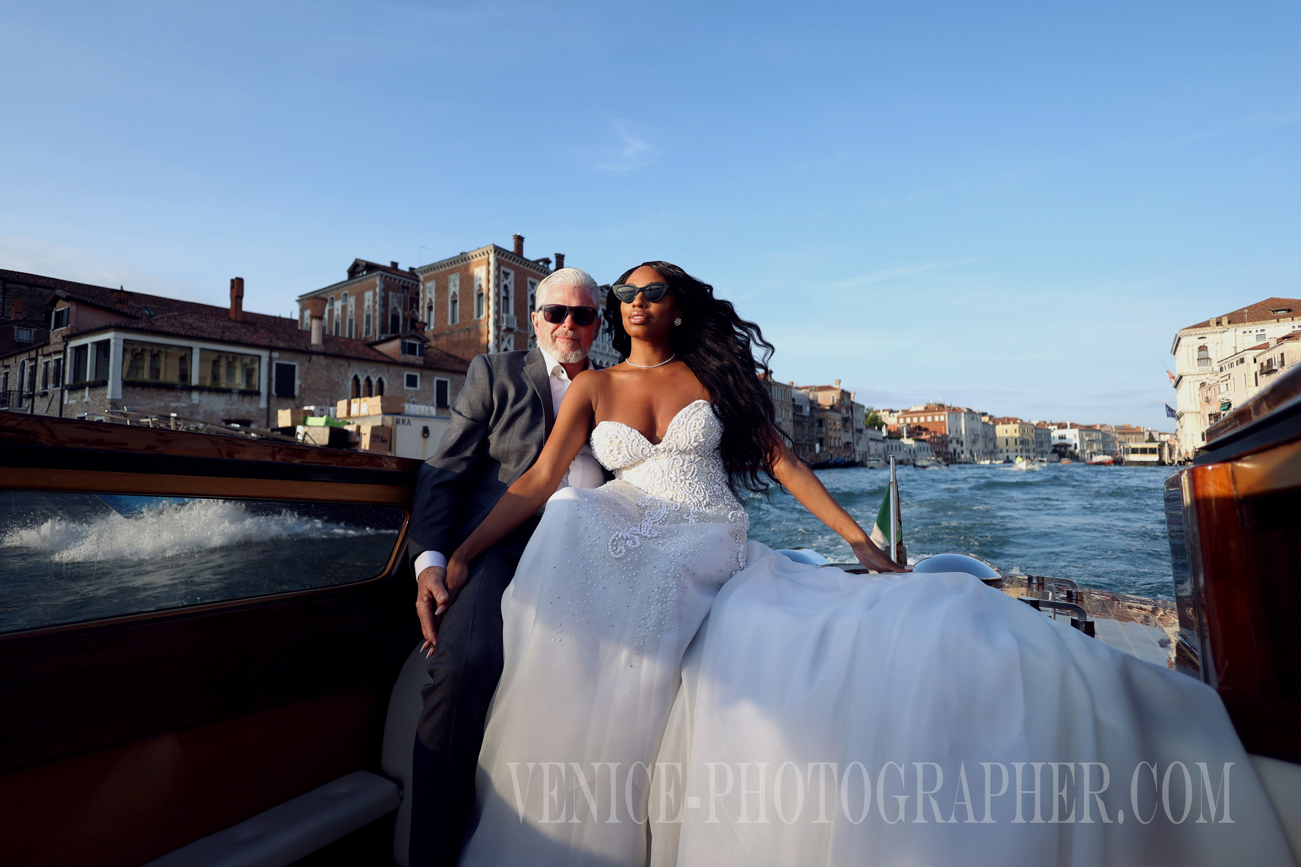 Elope in Italy, Venice