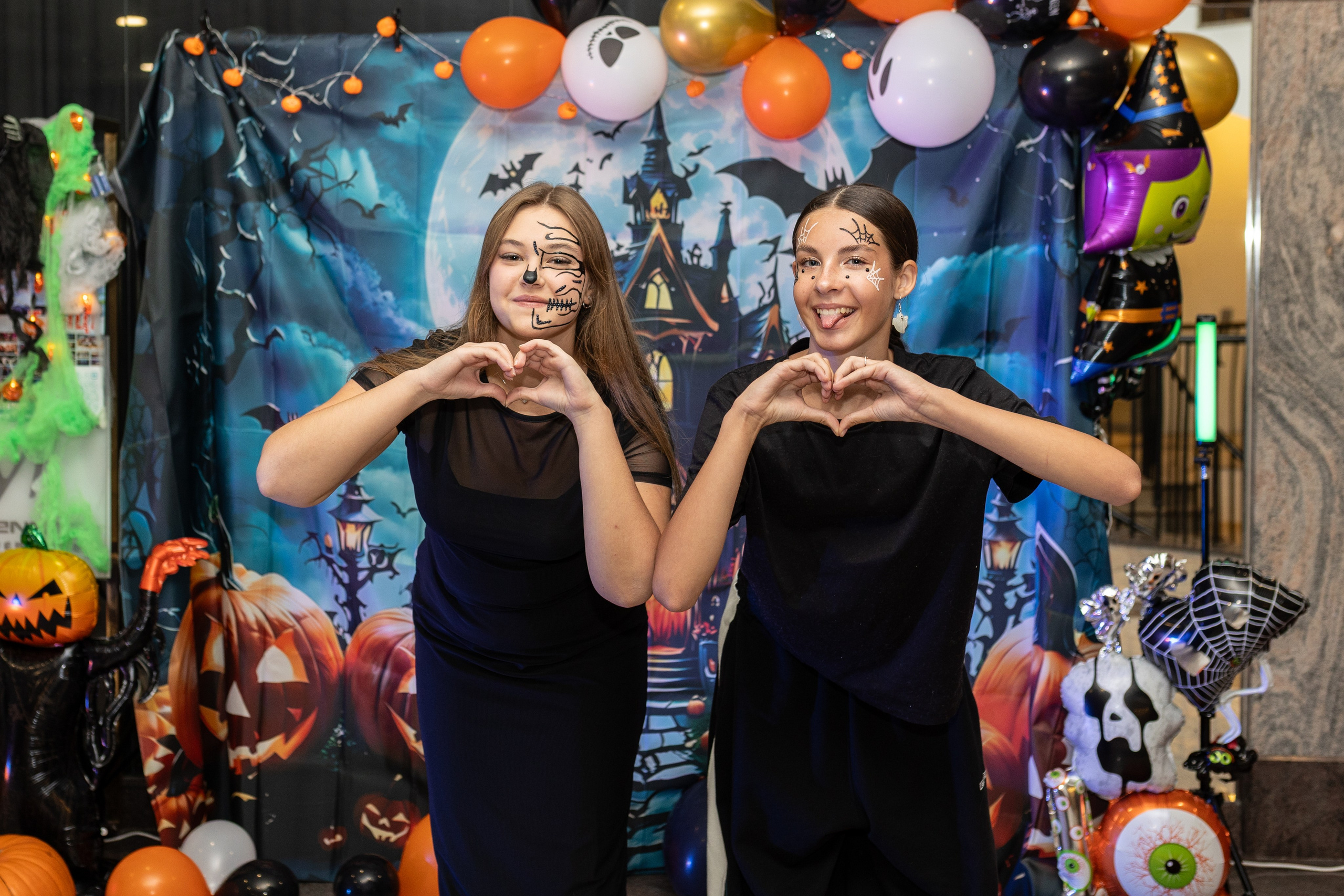 Leo dance studio Helloween 2025. Семейный и детский фотограф в Варшаве Мила Бобровская