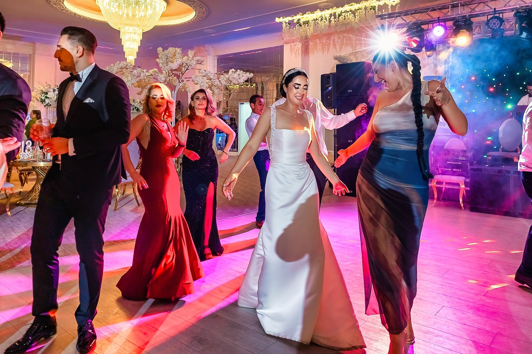 Nunta Nicoleta & Marius. Chromatikaevents