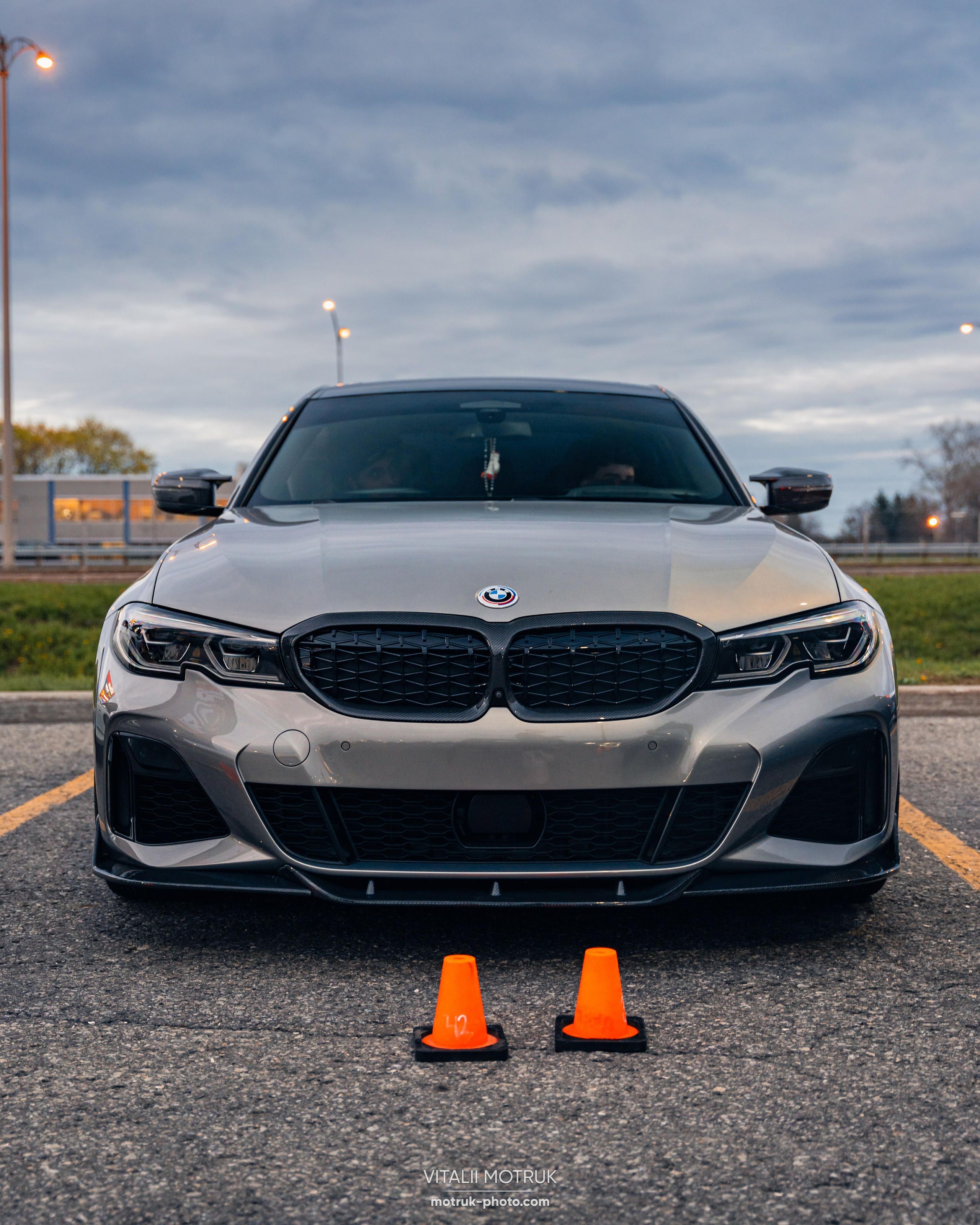 Car meet: 514 bimmers. Photographe de voitures à Paris — Vitalii Motruk
