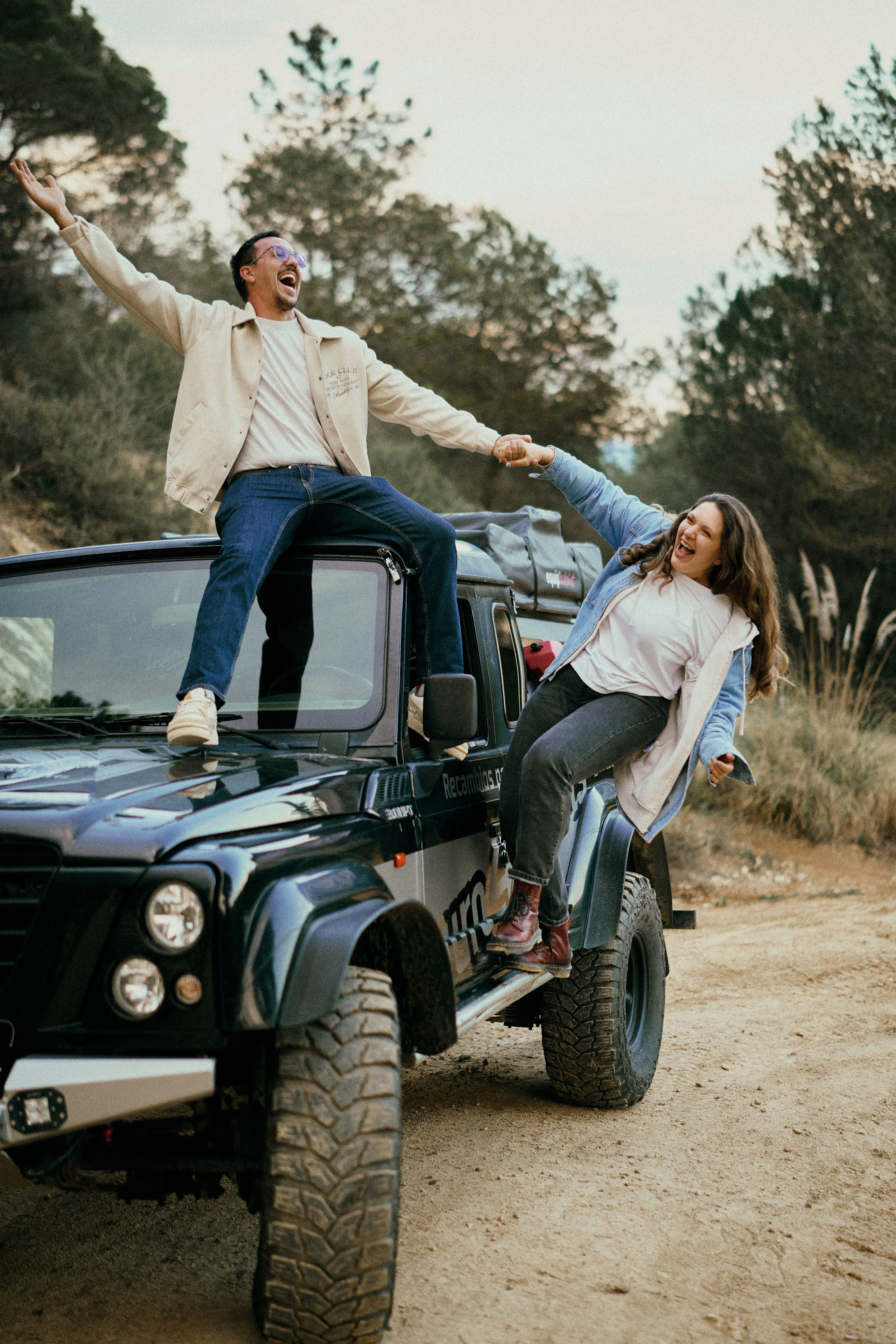 Луис и Лена. Машина. Фотограф в Барселоне Жанна Захарченко