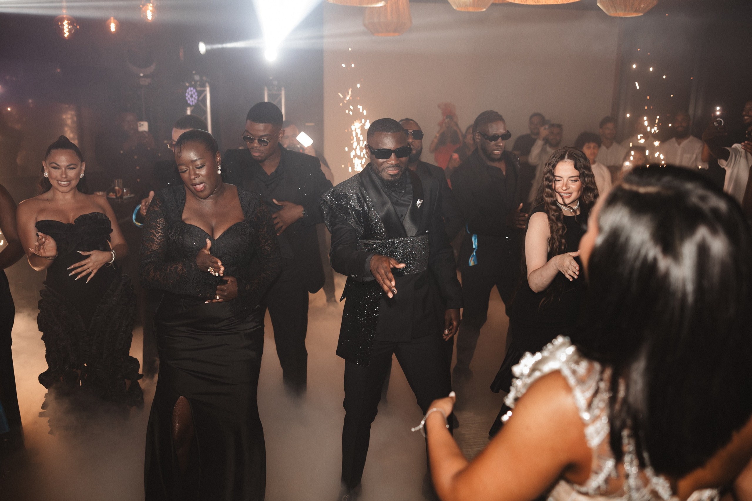 Nejma & Jonathan. Photographe de mariage et de famille à Braga — Alexandra Mieres Photography