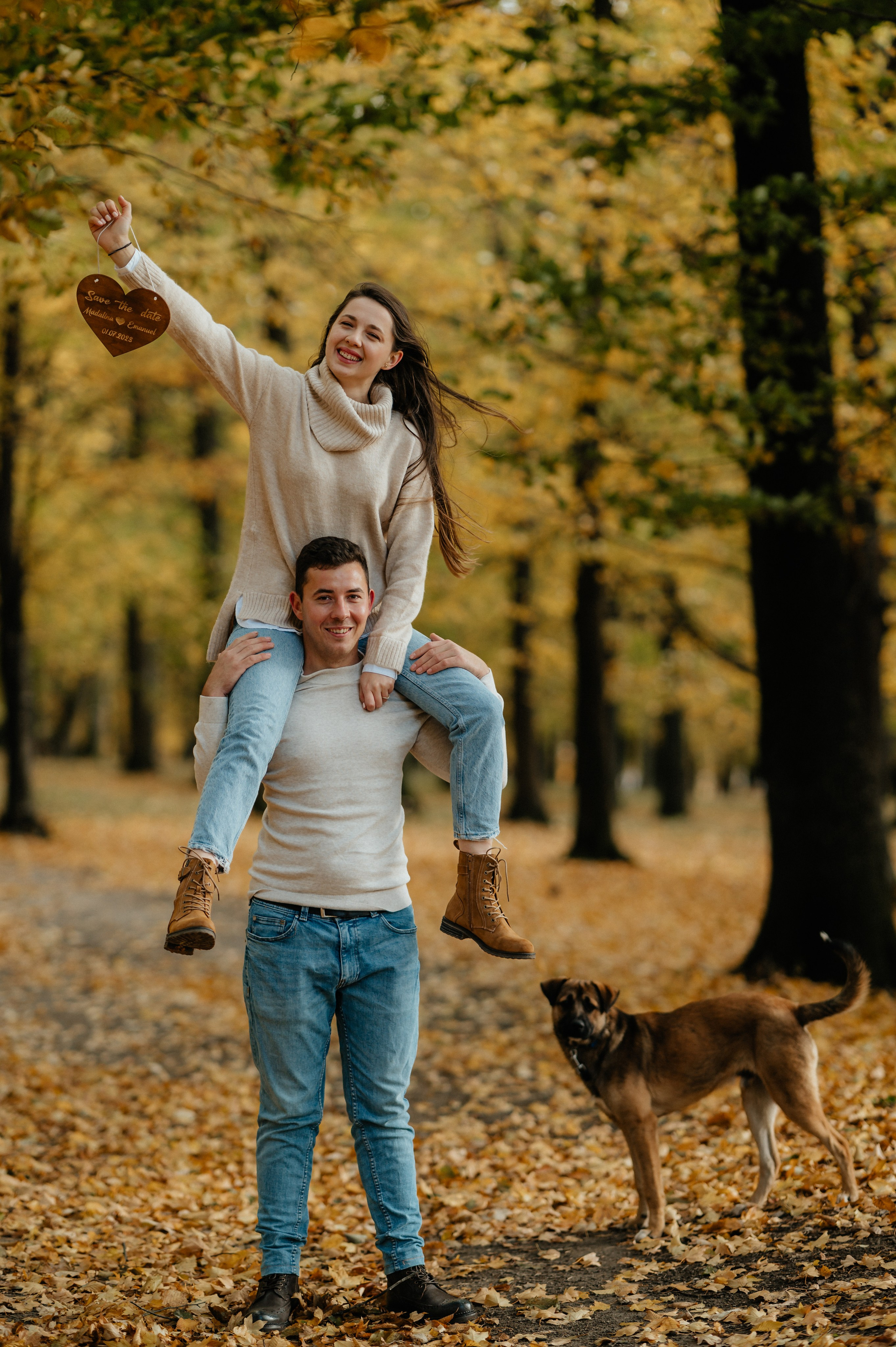 Save the date toamna , in natura. Proud Vision Weddings | Wedding Photography & Film — Servicii profesionale Foto Video Nunta Iasi