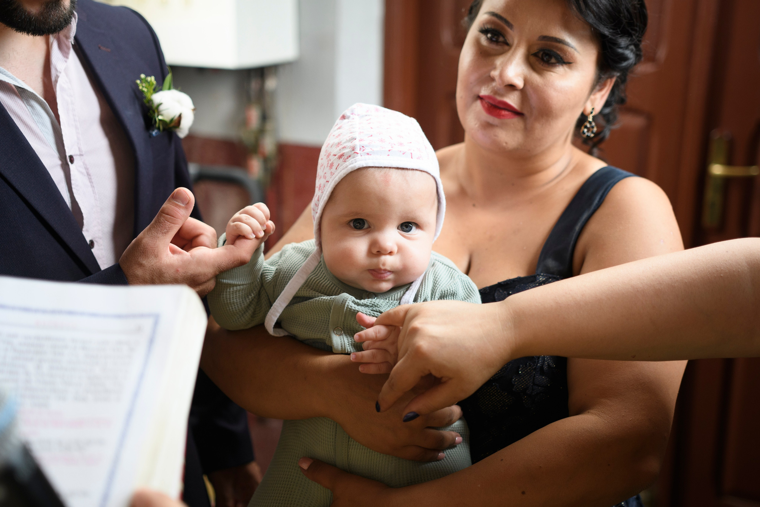 Fotografii Nunta + Botez Ciresul Salbatic. MDimaFotoStudio. Fotograf de nuntă, evenimente private și de familie