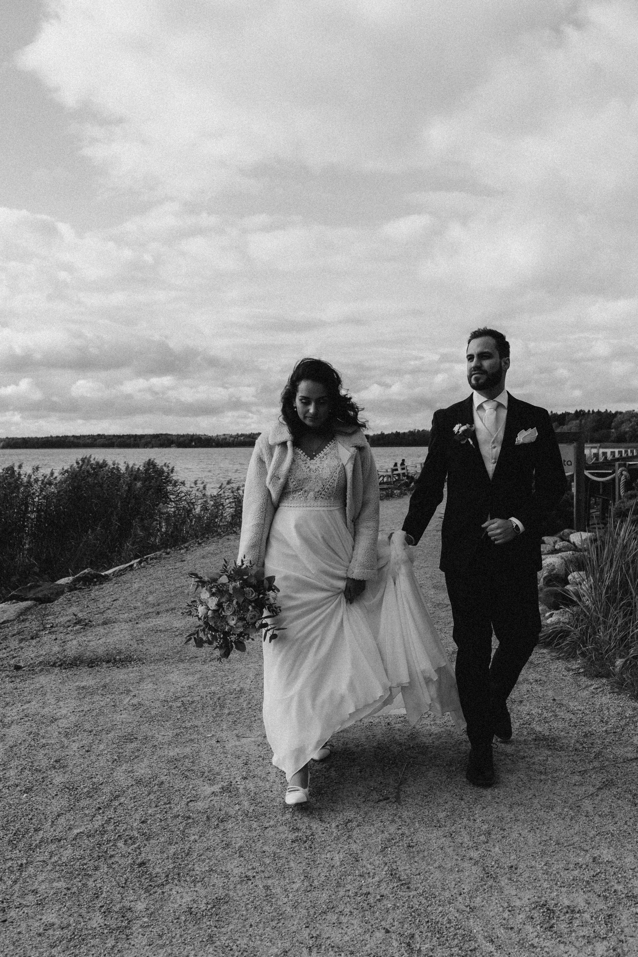 W&S. Wedding and portrait photographer in Helsinki Vickan O