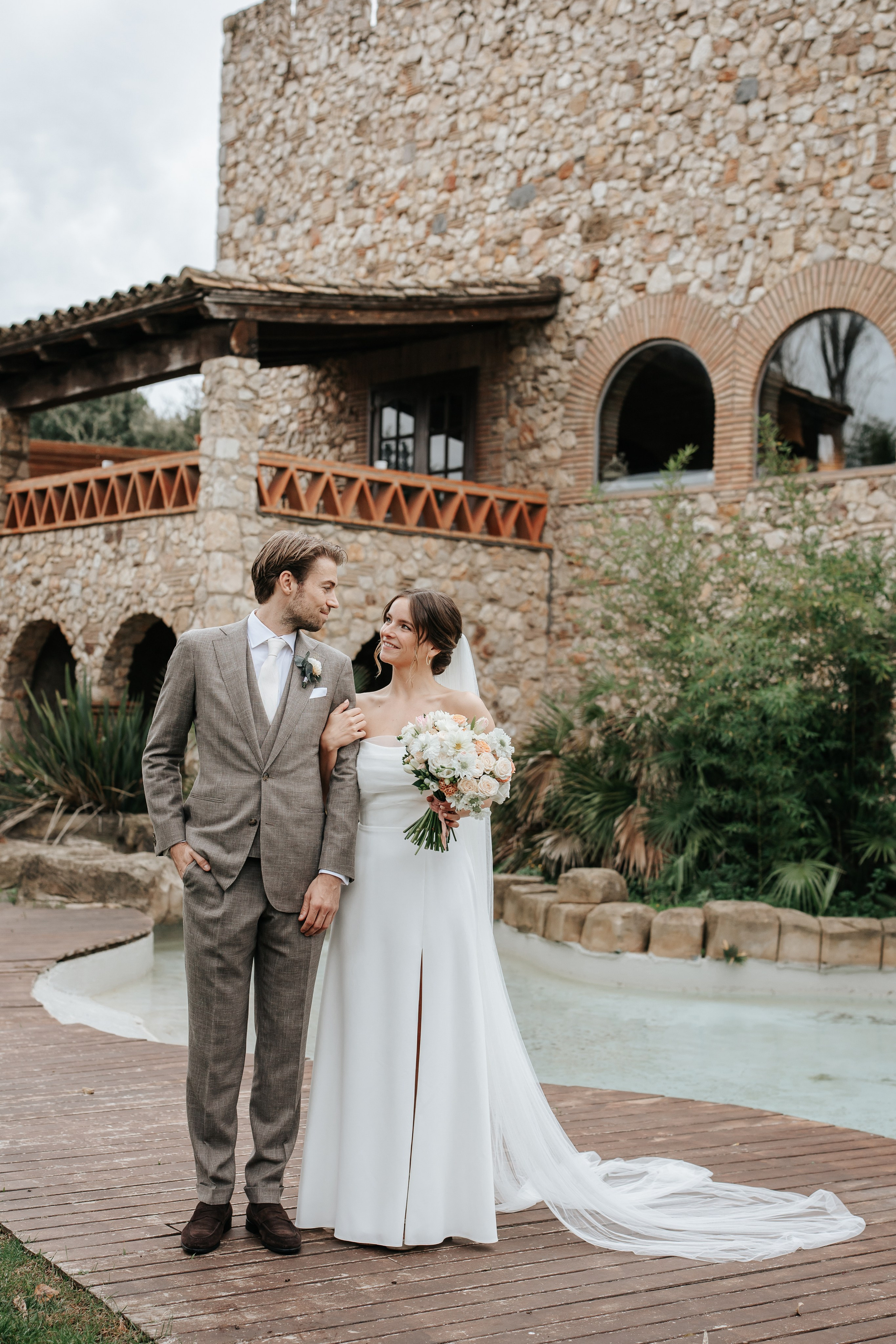 Mirthe+Julius, 08.11.2025, Finca Mas Battle. Fotógrafa de bodas en Cataluña