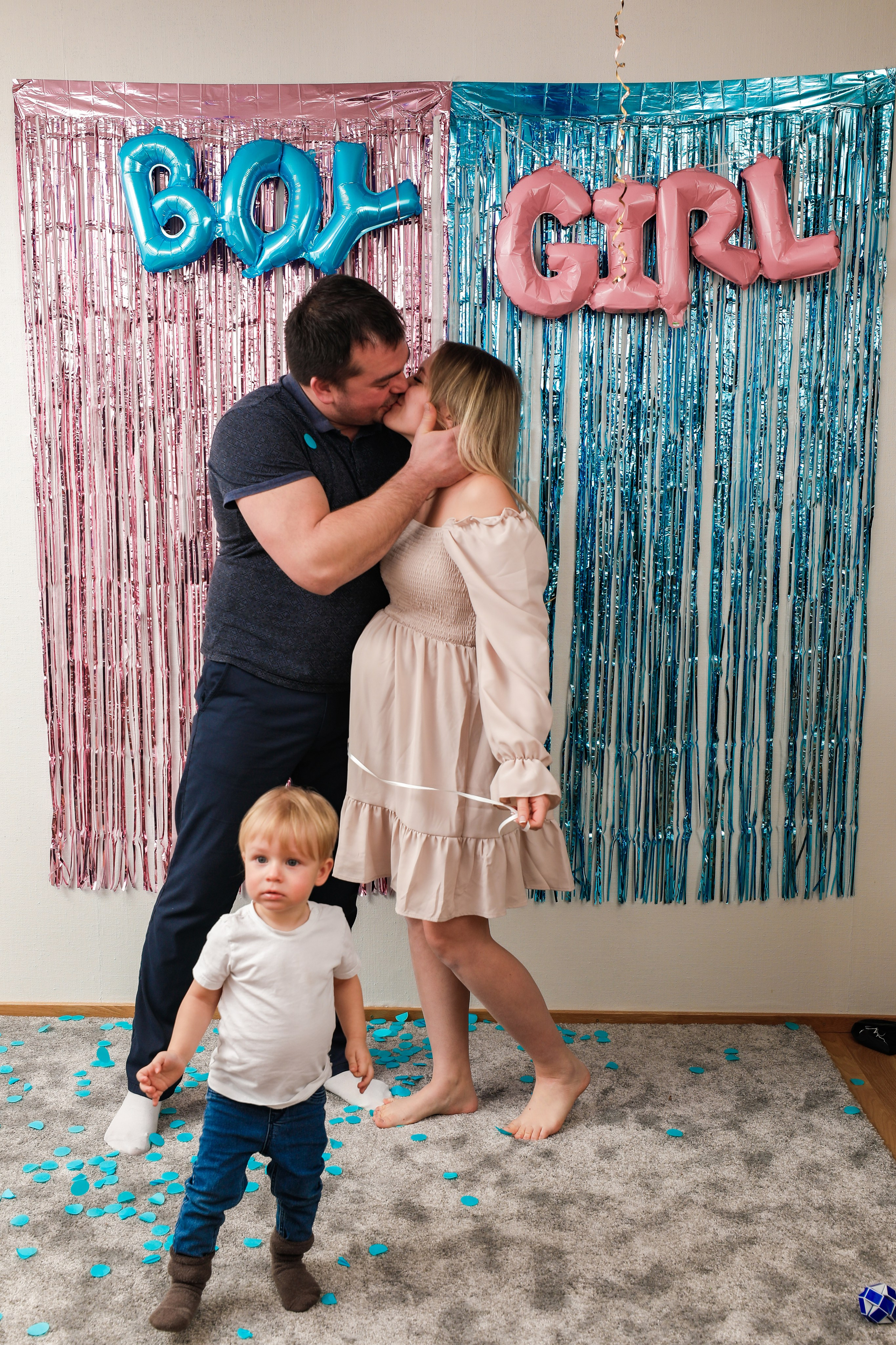 Boy or Girl?!. Ekaterina Mansur, muotokuvafotografi Suomessa (Helsingissä ja Uudellam