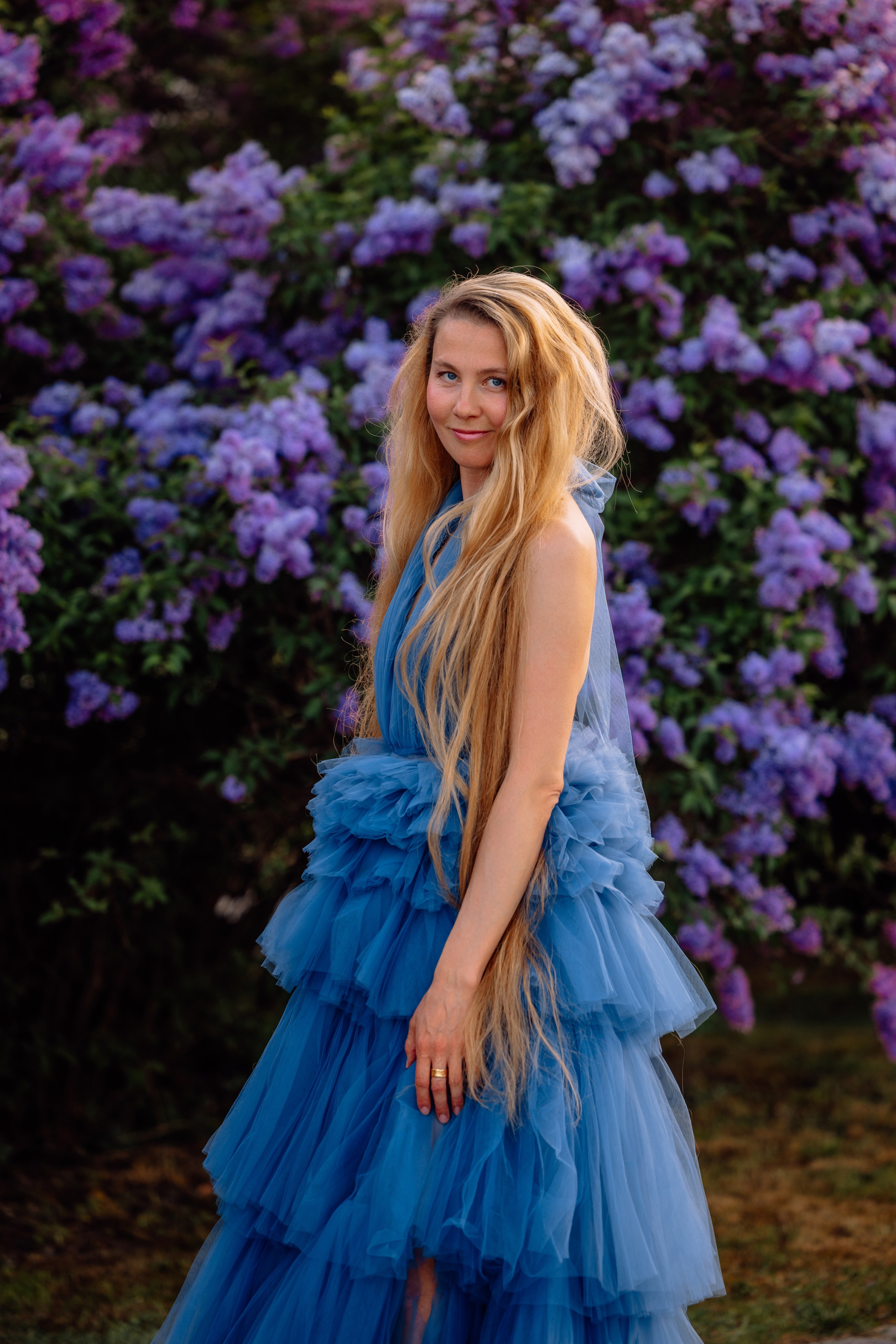Wenn der Flieder beim Schloss Nymphenburg blüht. Hochzeitsfotograf München Taufe Familienfotograf Tanja Mauke