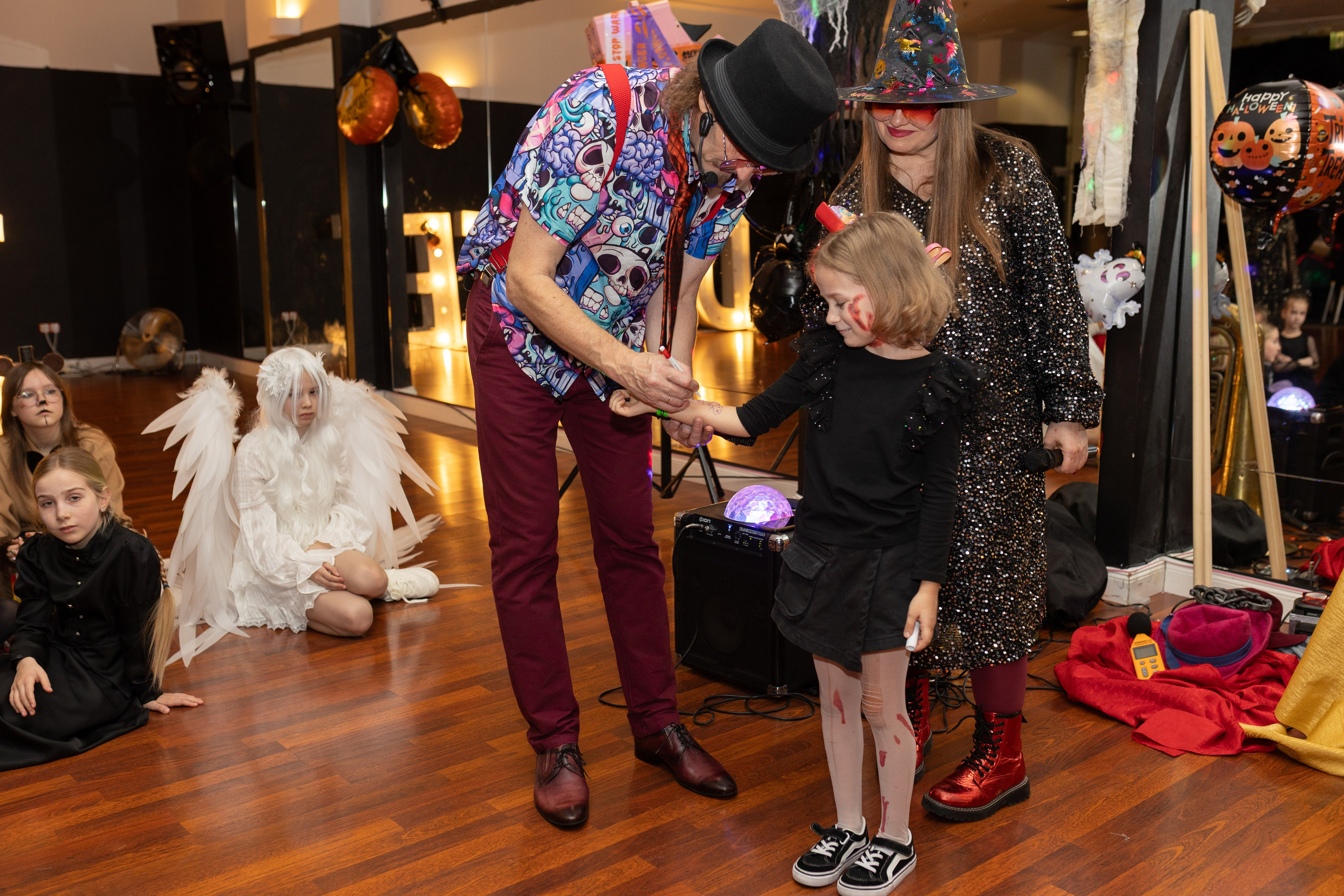 Leo dance studio Helloween 2025. Семейный и детский фотограф в Варшаве Мила Бобровская