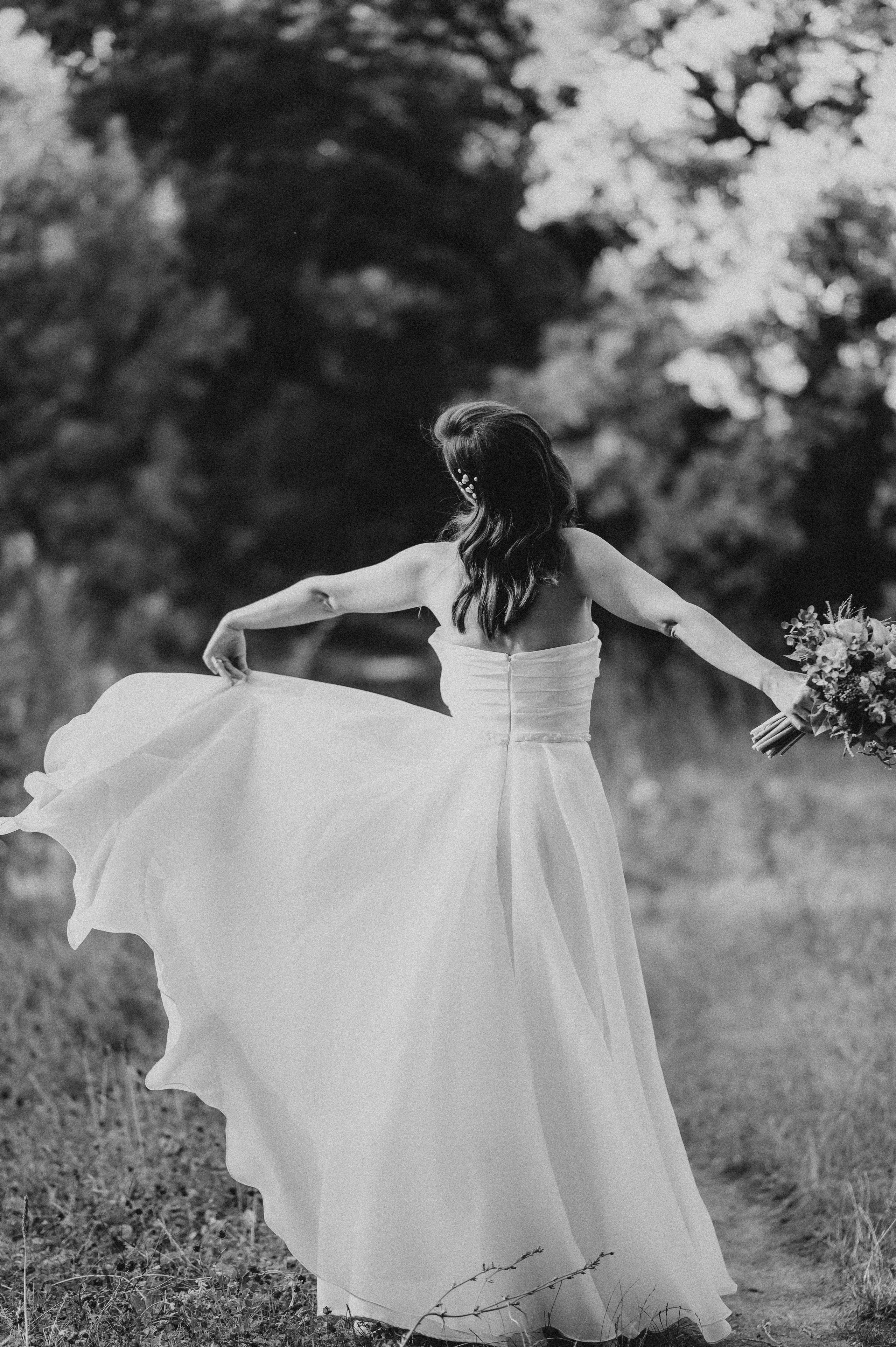 Servicii foto video profesionale pentru evenimentul tau. Proud Vision Weddings | Wedding Photography & Film — Servicii profesionale Foto Video Nunta Iasi