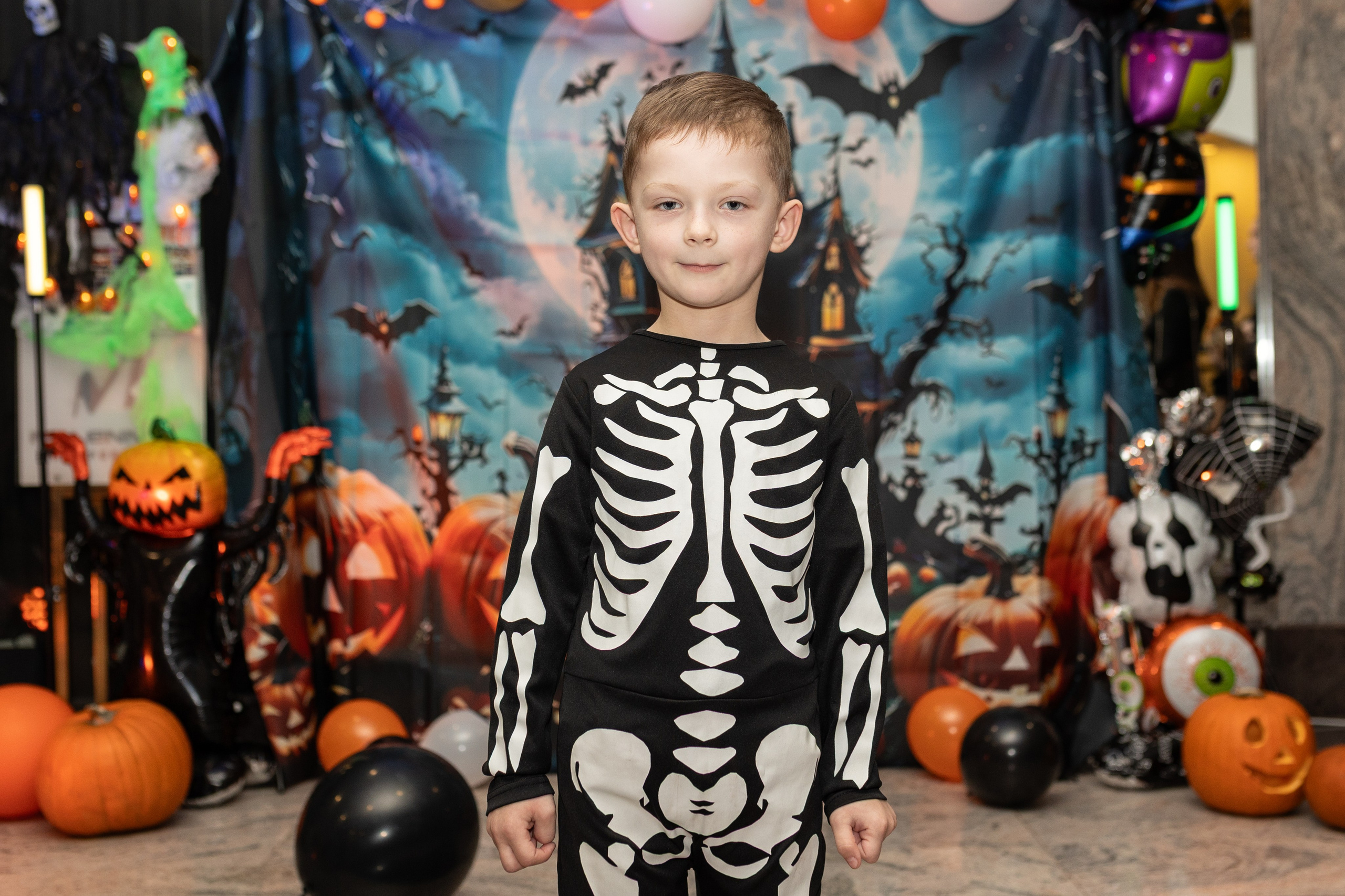 Leo dance studio Helloween 2025. Семейный и детский фотограф в Варшаве Мила Бобровская