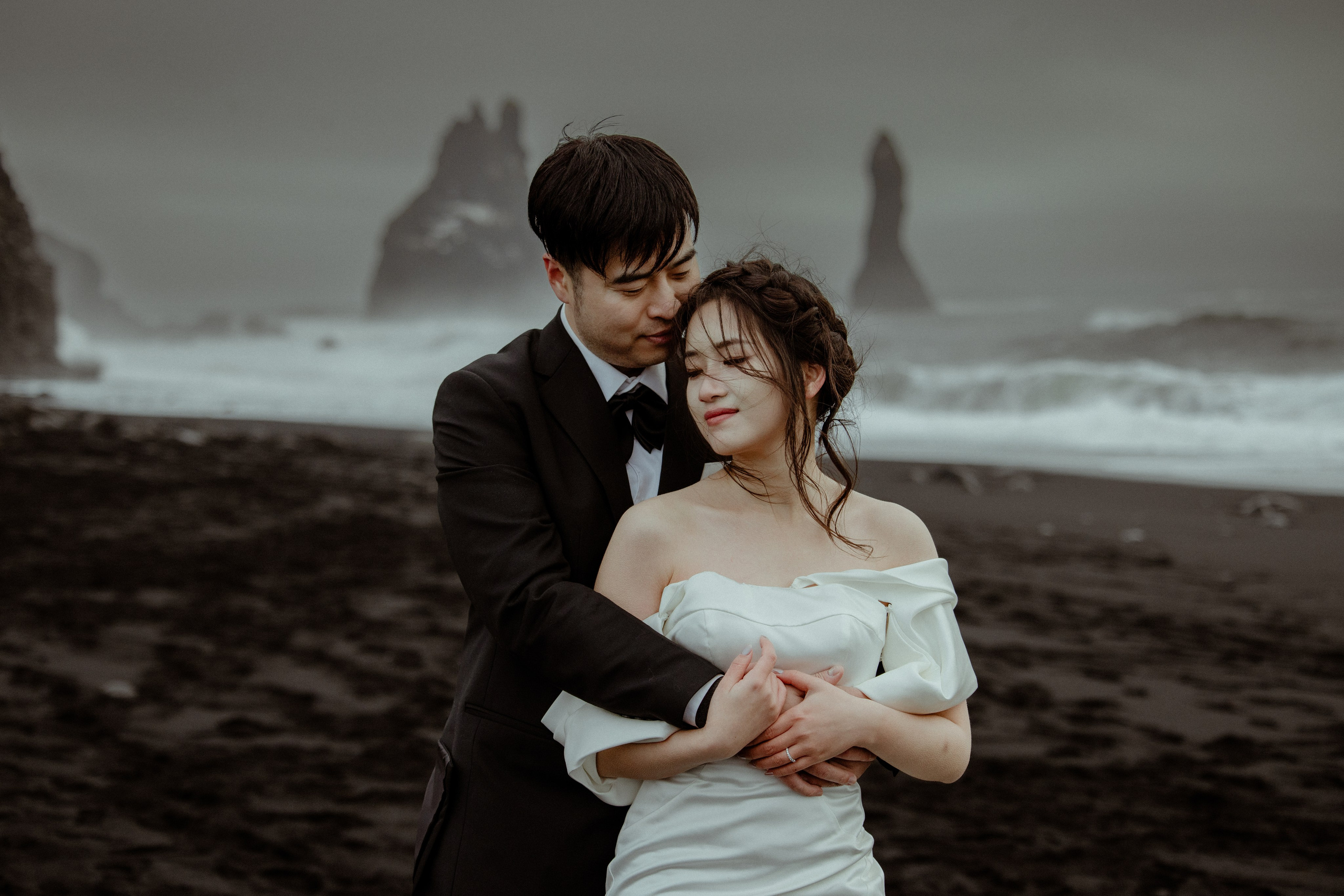 Zhou+Nan | 2 days elopement in Iceland. Iceland elopement photo and video | Nikolaichik Photo