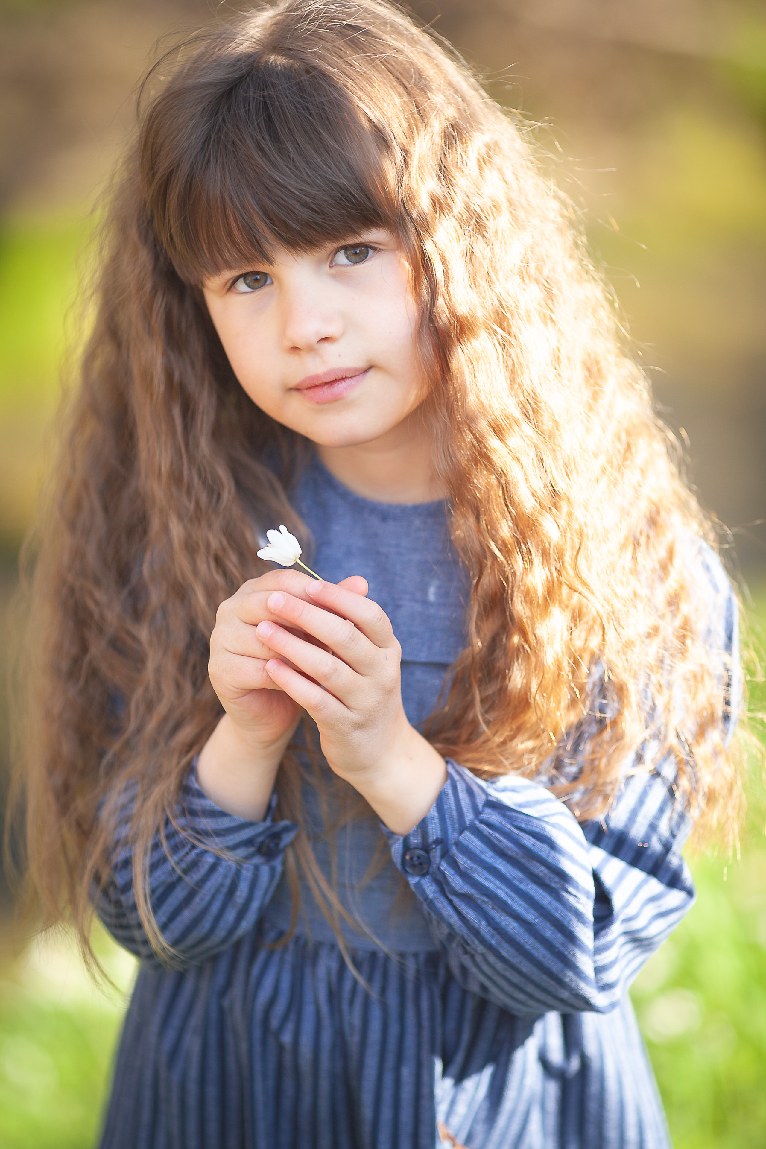 Kinderporträt. Adelya Tomin