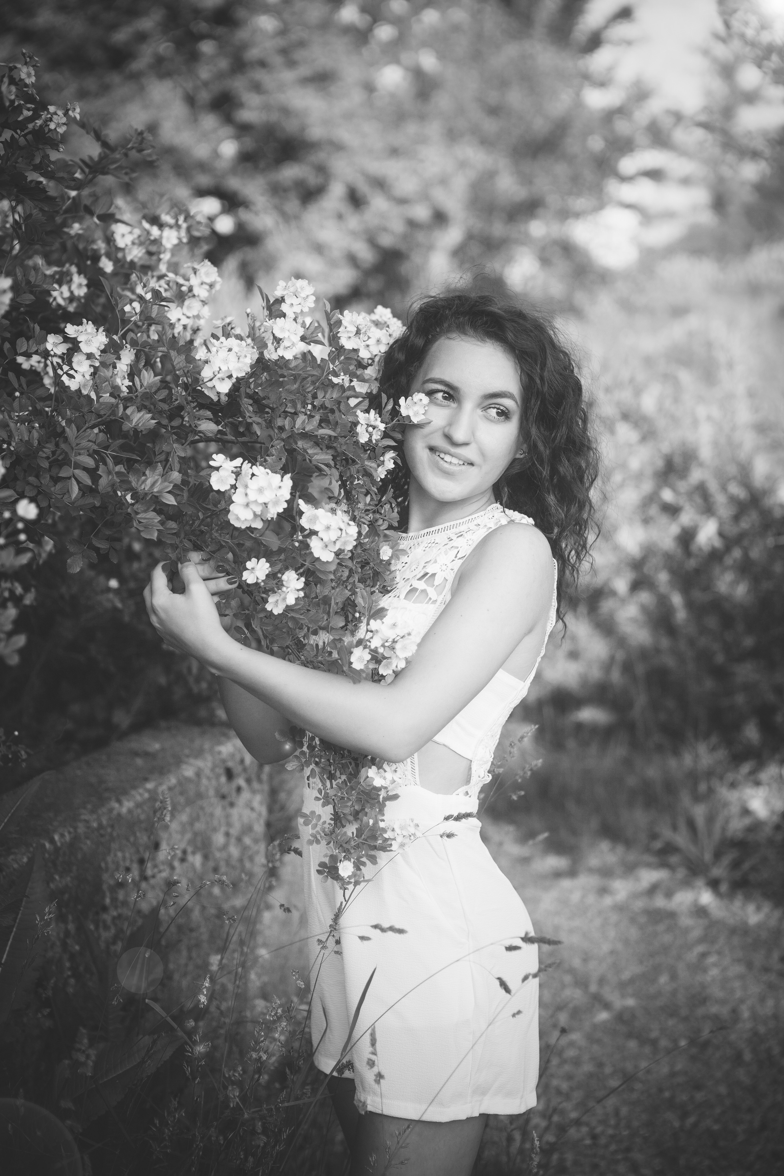 Frauenportrait Lindenberg, Frauenfotografie Allgäu, Portraitshooting Frauen Bayern, Professionelle Frauenportraits Lindenberg, Beautyshooting Frauen Allgäu, Outdoor Frauenportrait Bayern, Studio Frauenfotografie Lindenberg, Porträtfotografie Allgäu, Einzelportrait Frauen Bayern, Lifestyle Frauenfotografie Lindenberg