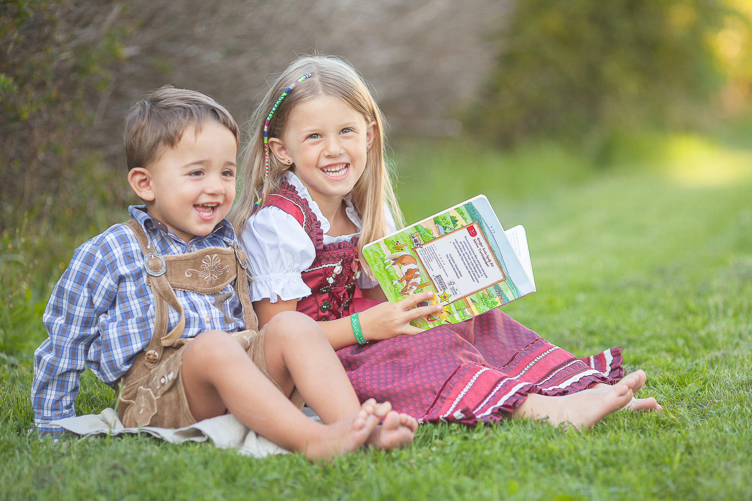 Kinderportrait Lindenberg, Kinderfotografie Allgäu, Portraitshooting Kinder Bayern, Professionelle Kinderportraits Lindenberg, Outdoor Kinderfotografie Allgäu, Studio Kinderportrait Bayern, Einzelportrait Kinder Lindenberg, Kinderfotografie drinnen Allgäu, Kinder Lifestyle Shooting Bayern, Porträtfotografie Kinder Lindenberg