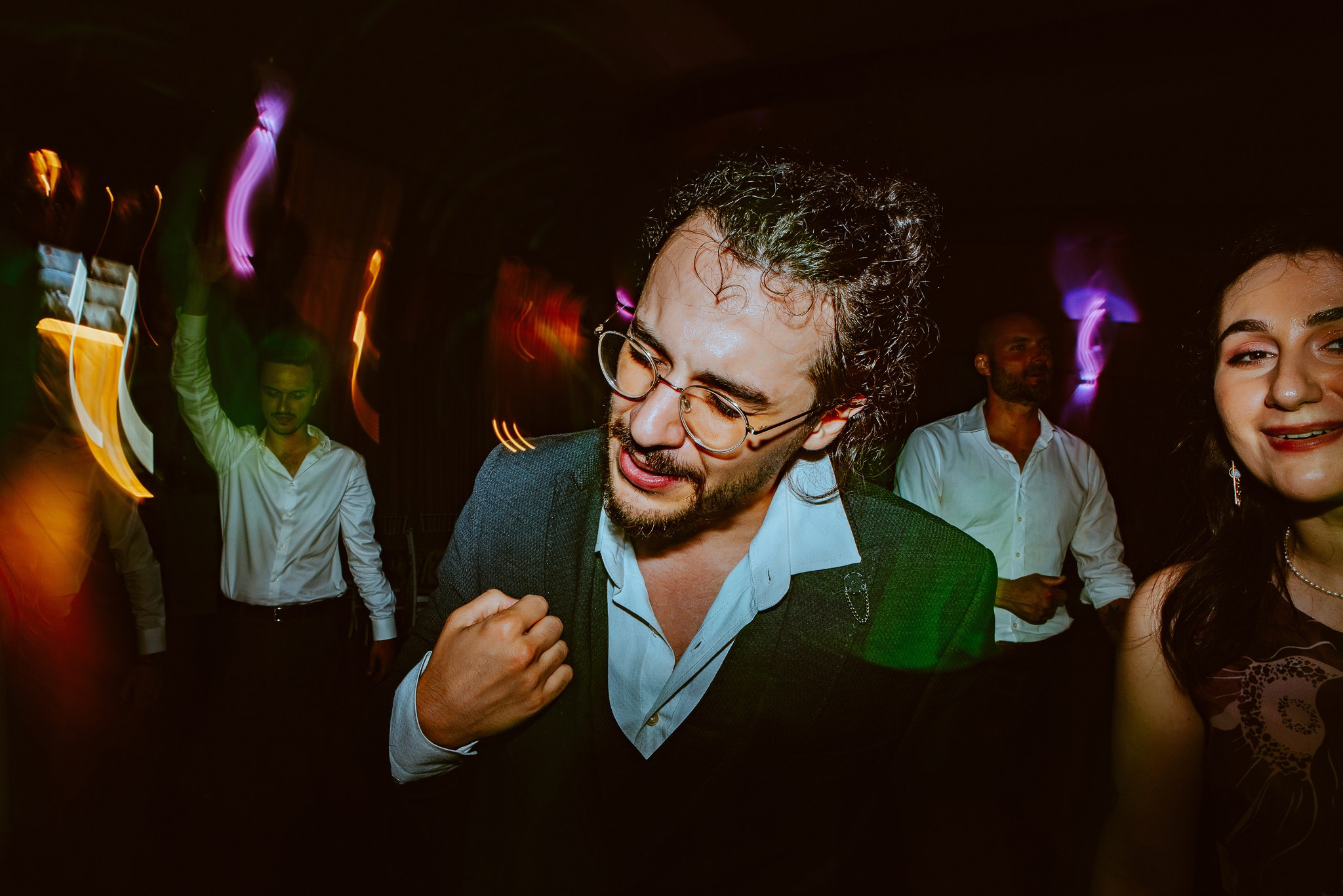 Radu si Diana. Wedding photographer and videographer