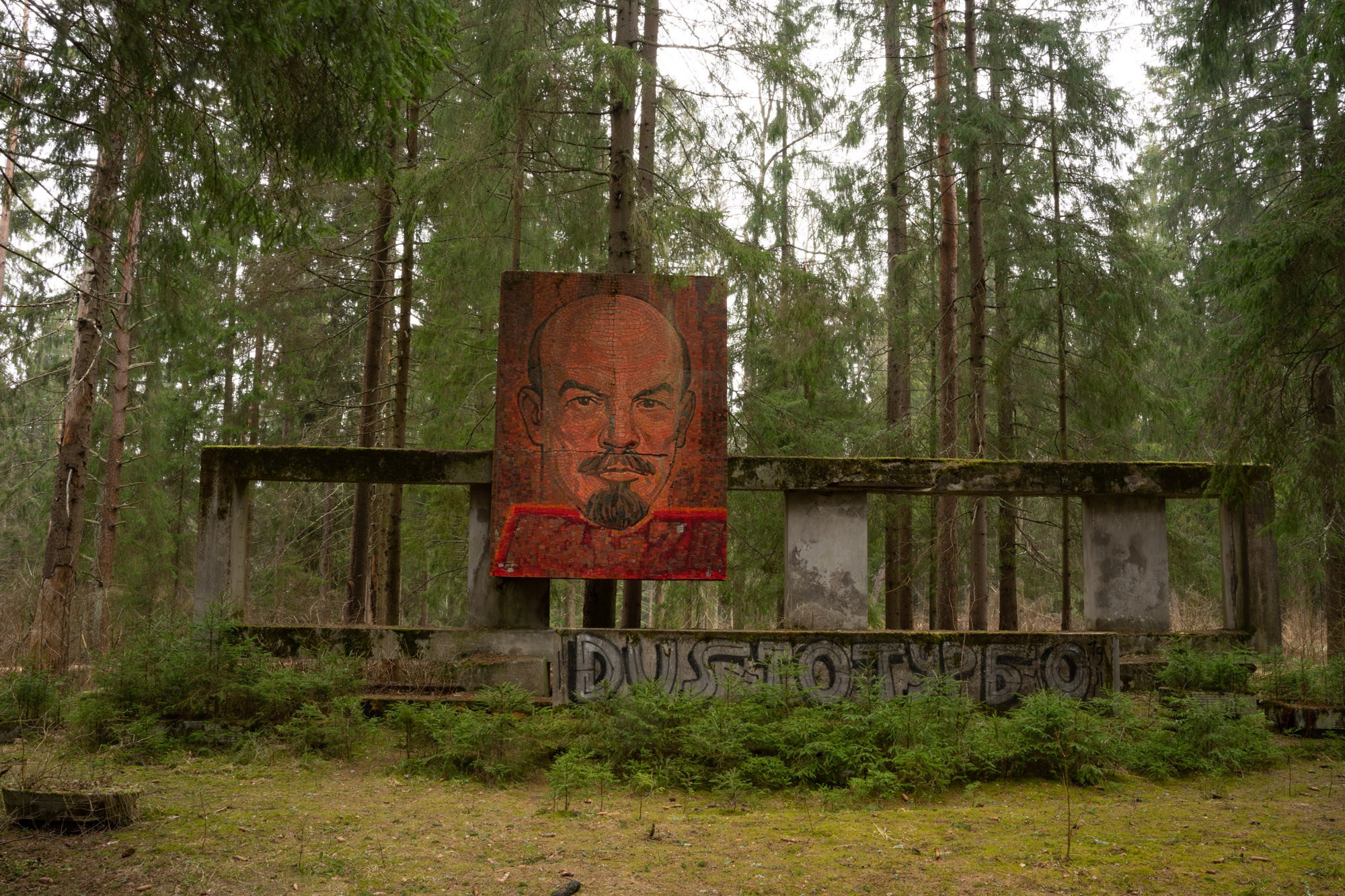 Lenin’s Odyssey. Andrei Slovolitov Documentary photographer, founder of the DOCULAB School of Documentary Photography in Berlin