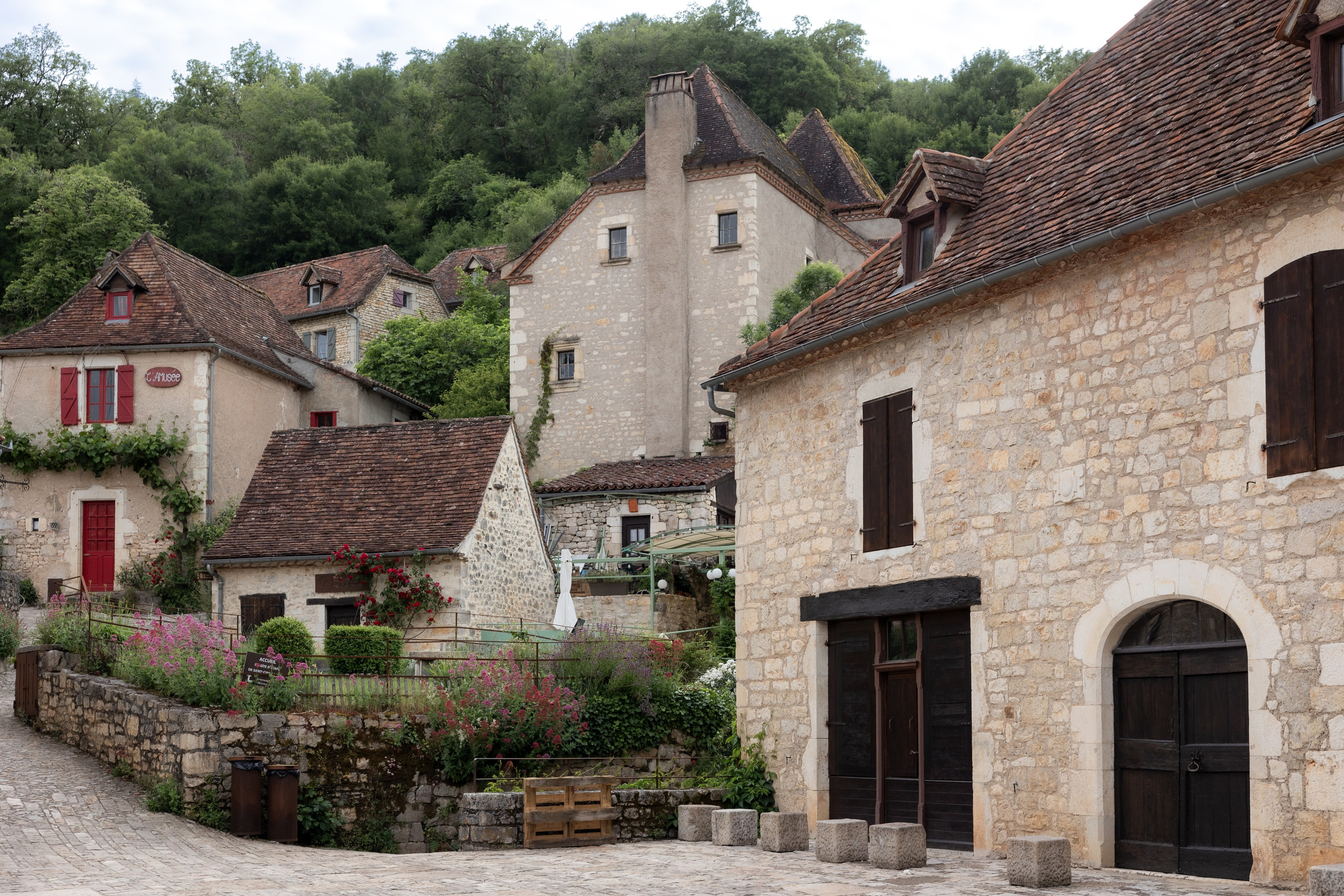 Elopement near Saint-Cirq-Lapopie. Crystal&Robert. Евгения Смирнова — фотограф в Тулузе и юго-западной Франции