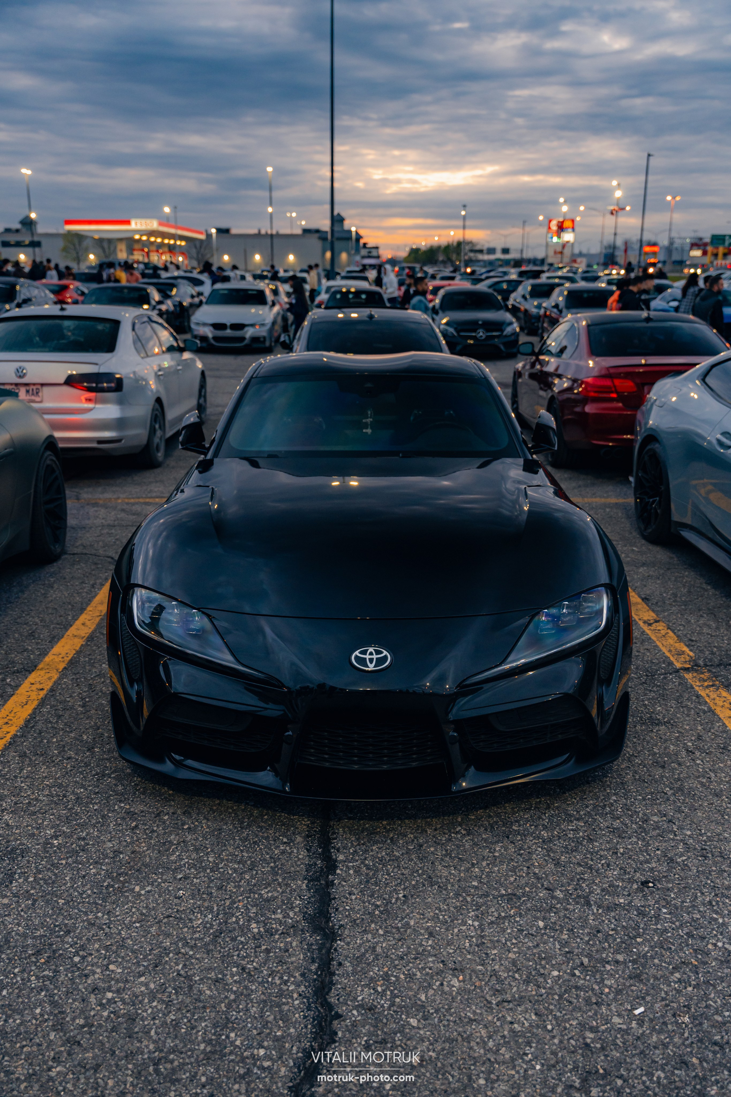 Car meet: 514 bimmers. Photographe de voitures à Paris — Vitalii Motruk