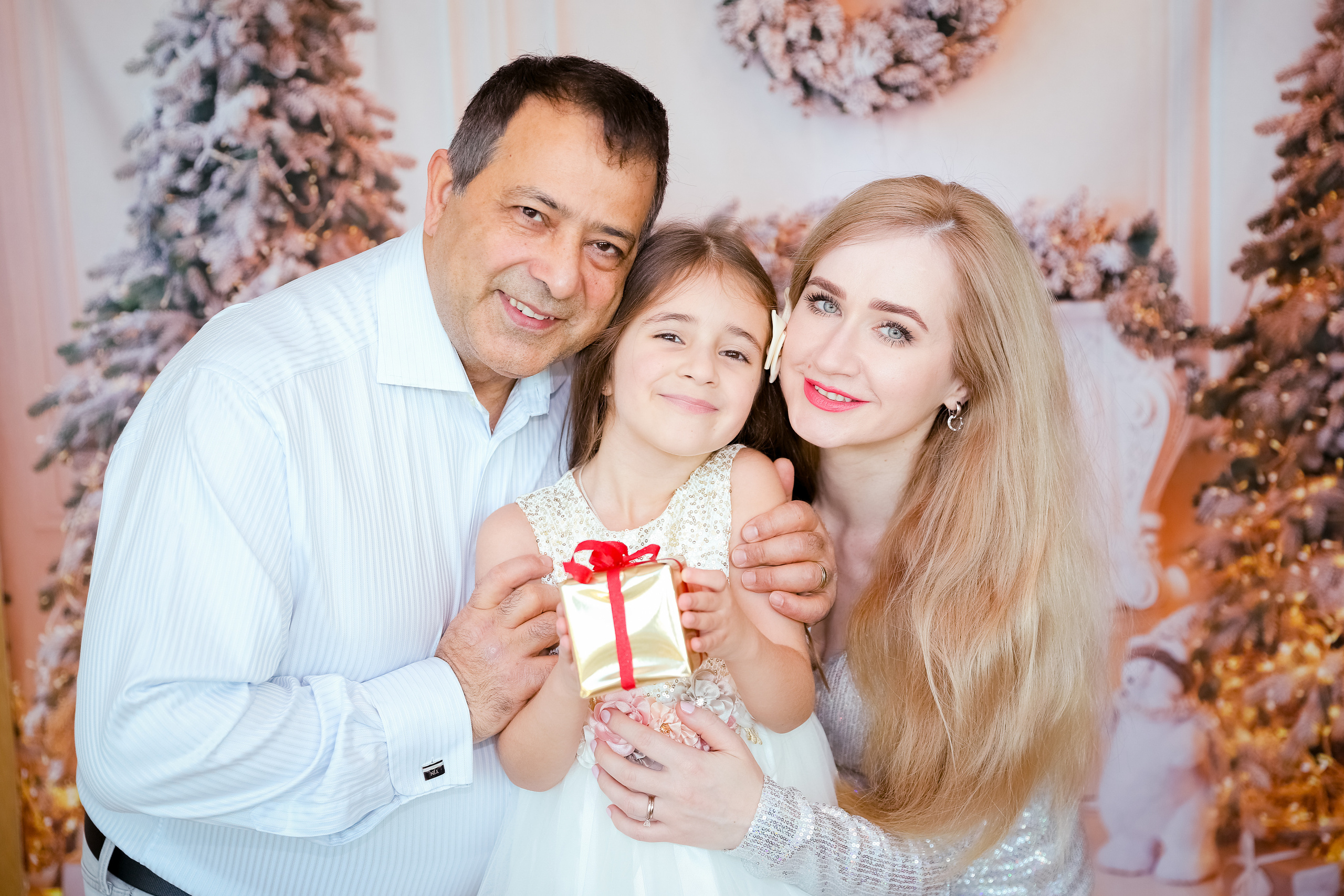 Christmas. Family & children’s photographer in Herts & West London Iryna Blair