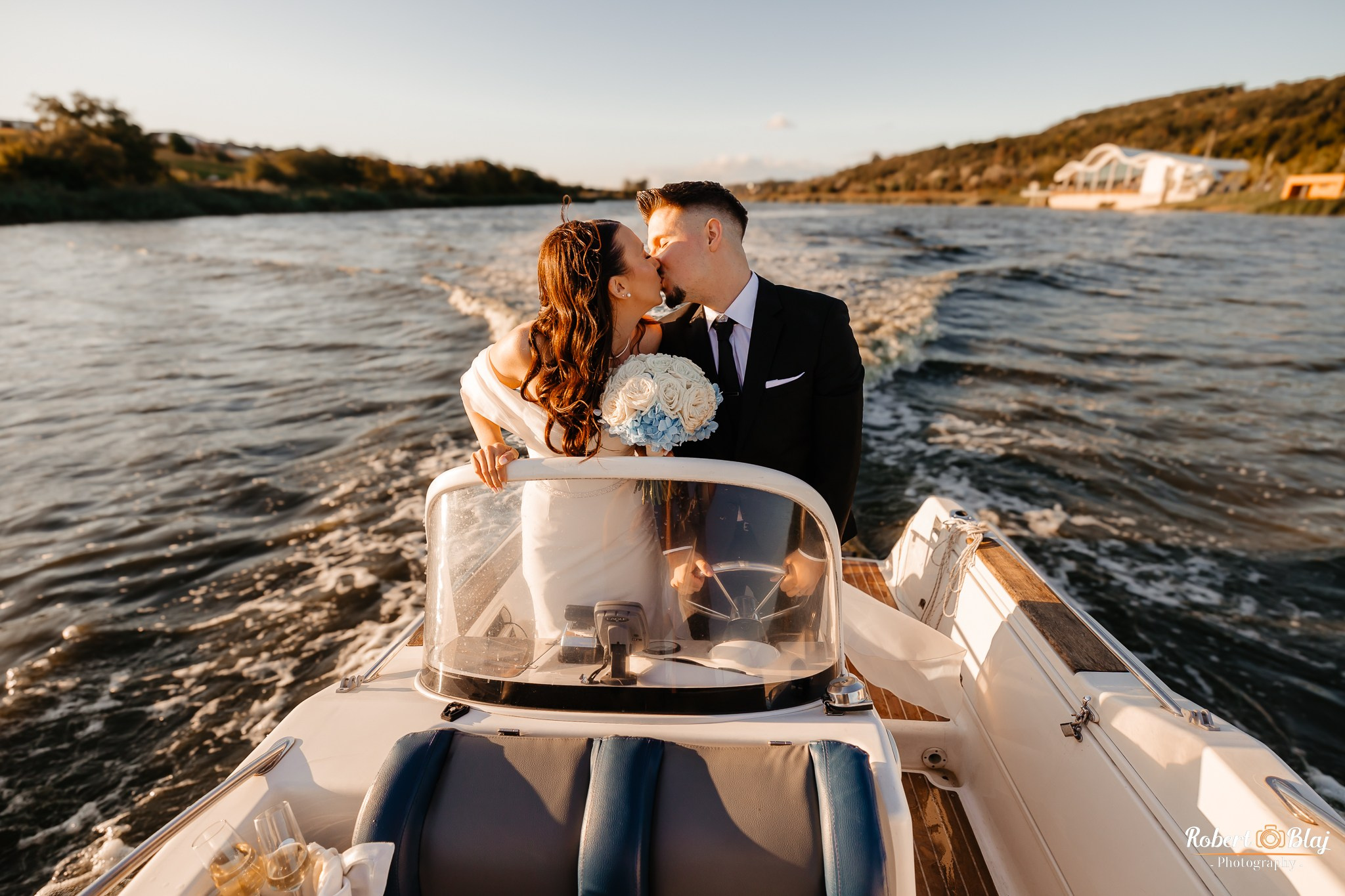 Andreea & Leo. Robert Blaj - Fotograf Nuntă Iași