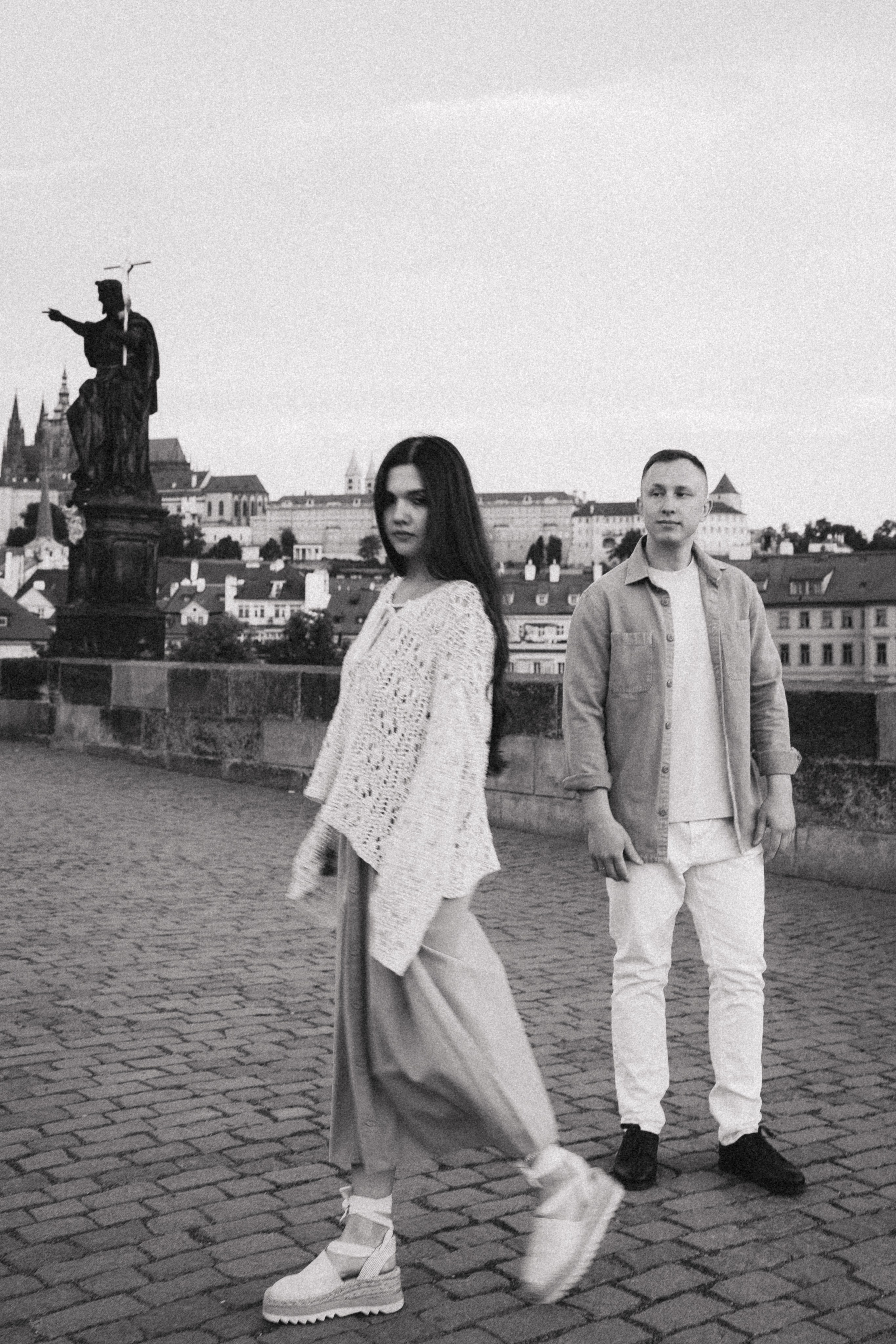 Prag Paarshooting. Elumi Fotografin Madeira