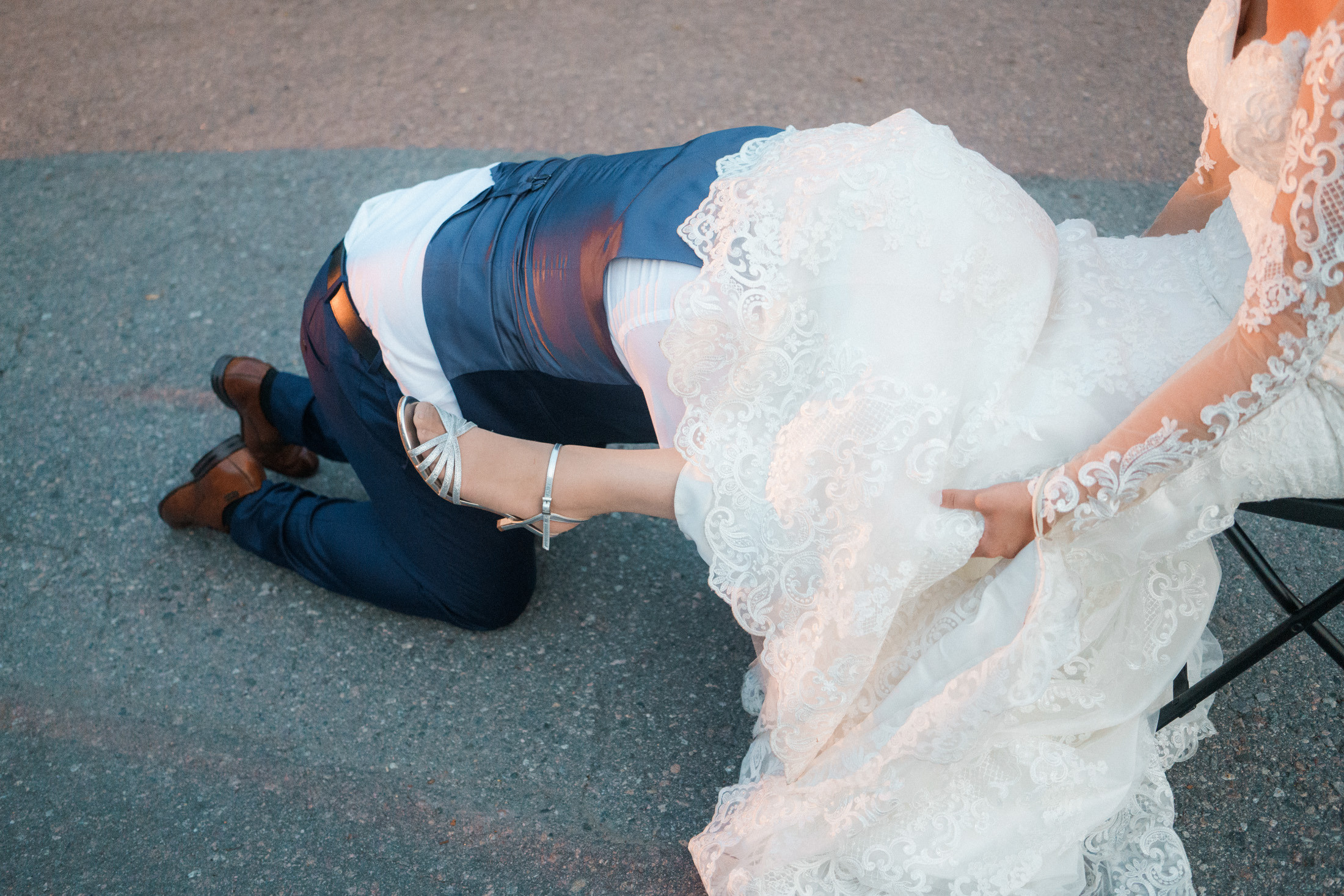 Heli&Sami, hääkuvaus Agroksenmäen holvikellari