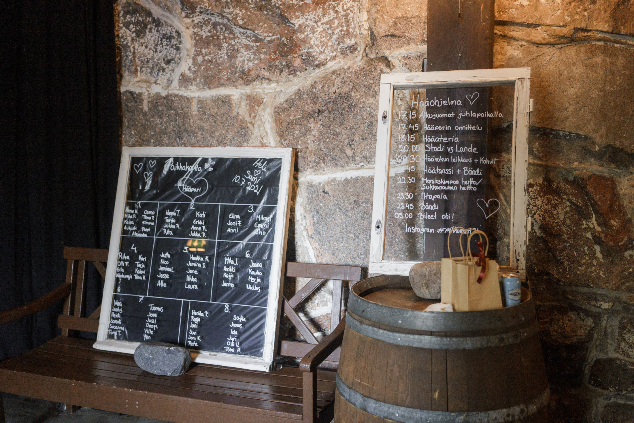 Heli&Sami, hääkuvaus Agroksenmäen holvikellari