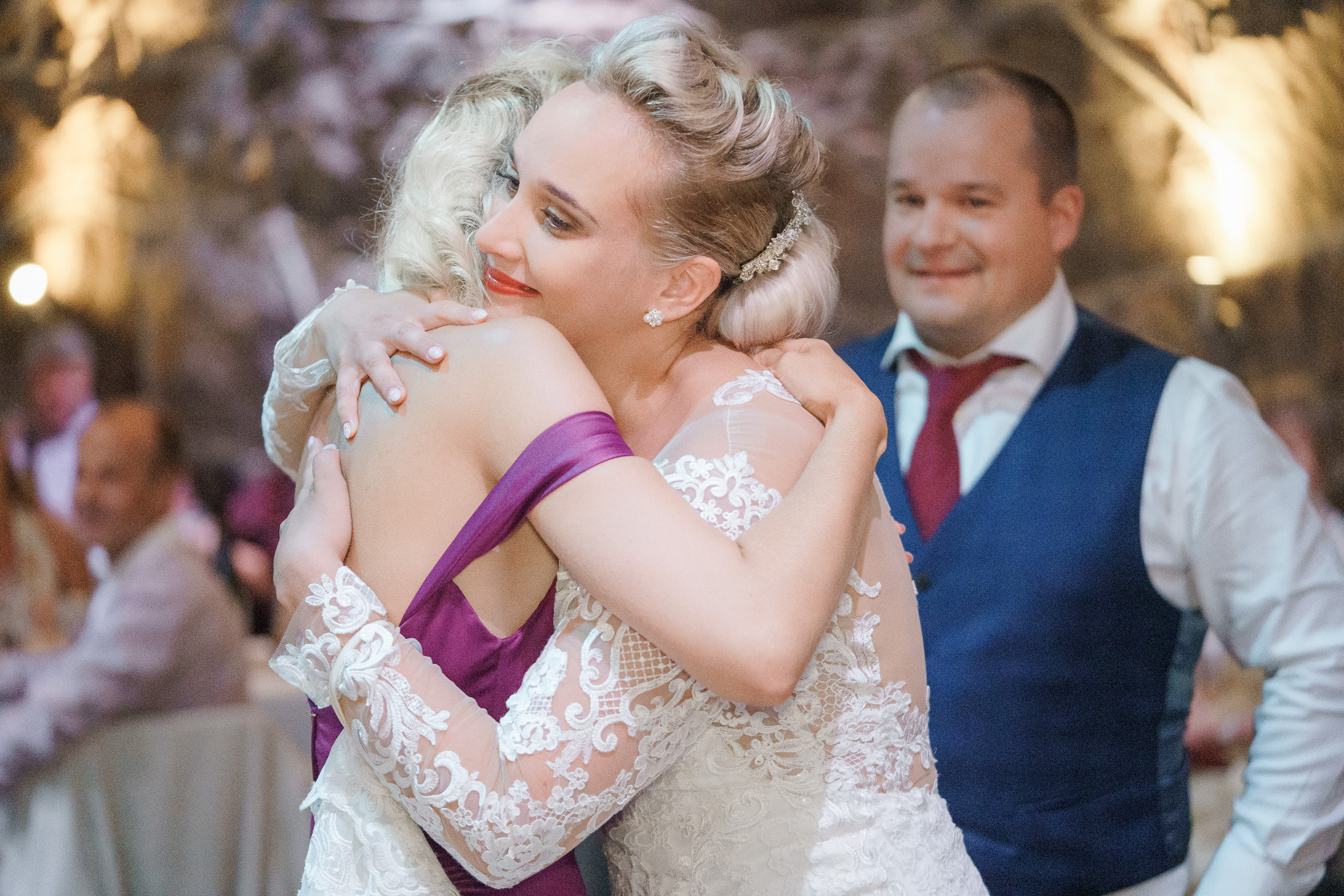 Heli&Sami, hääkuvaus Agroksenmäen holvikellari