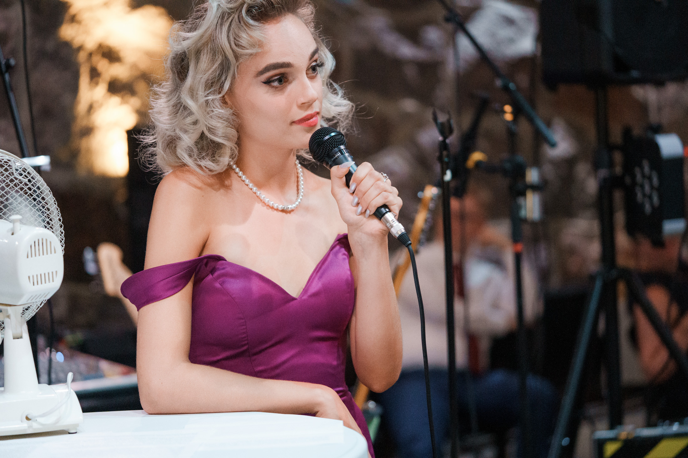 Heli&Sami, hääkuvaus Agroksenmäen holvikellari