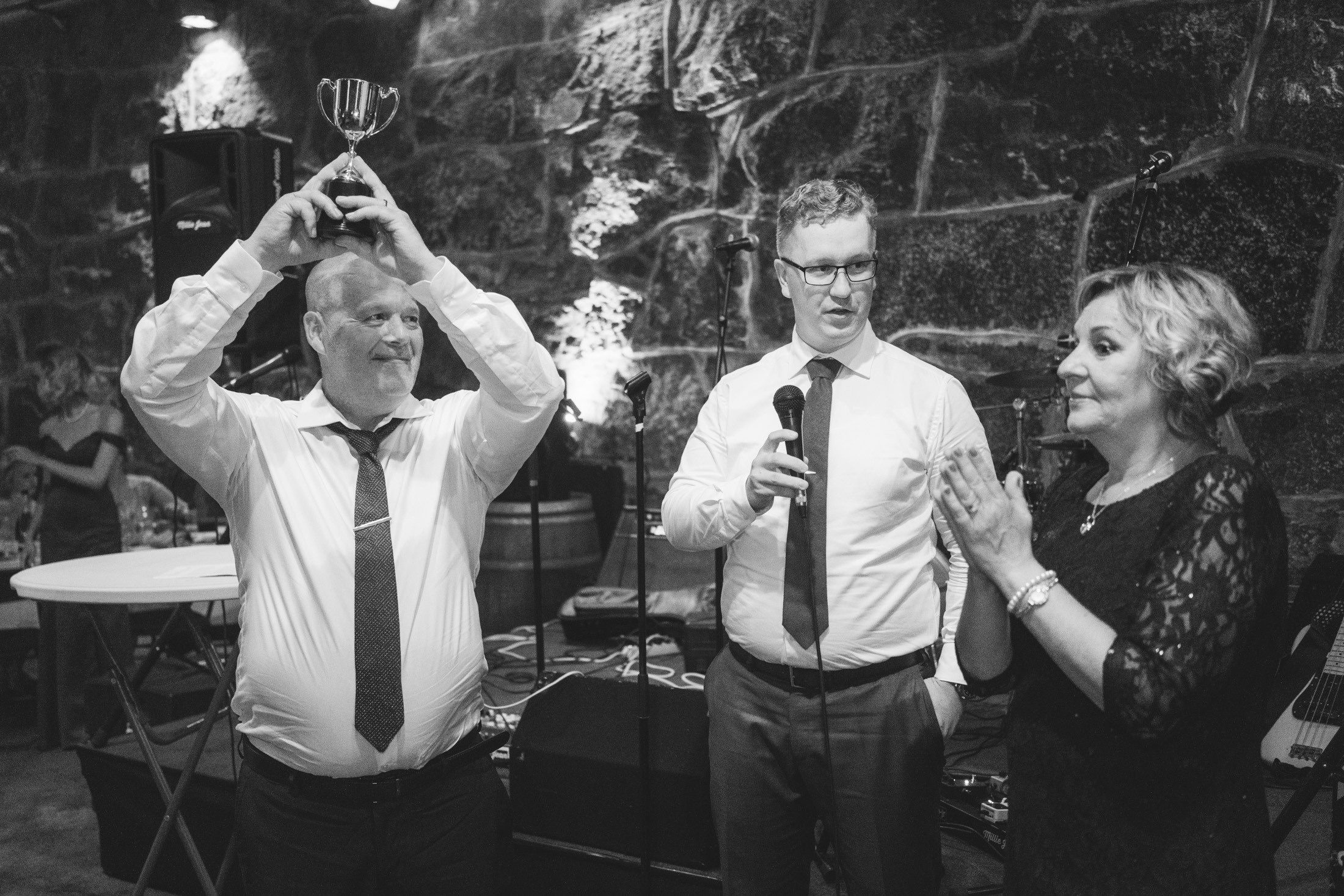 Heli&Sami, hääkuvaus Agroksenmäen holvikellari