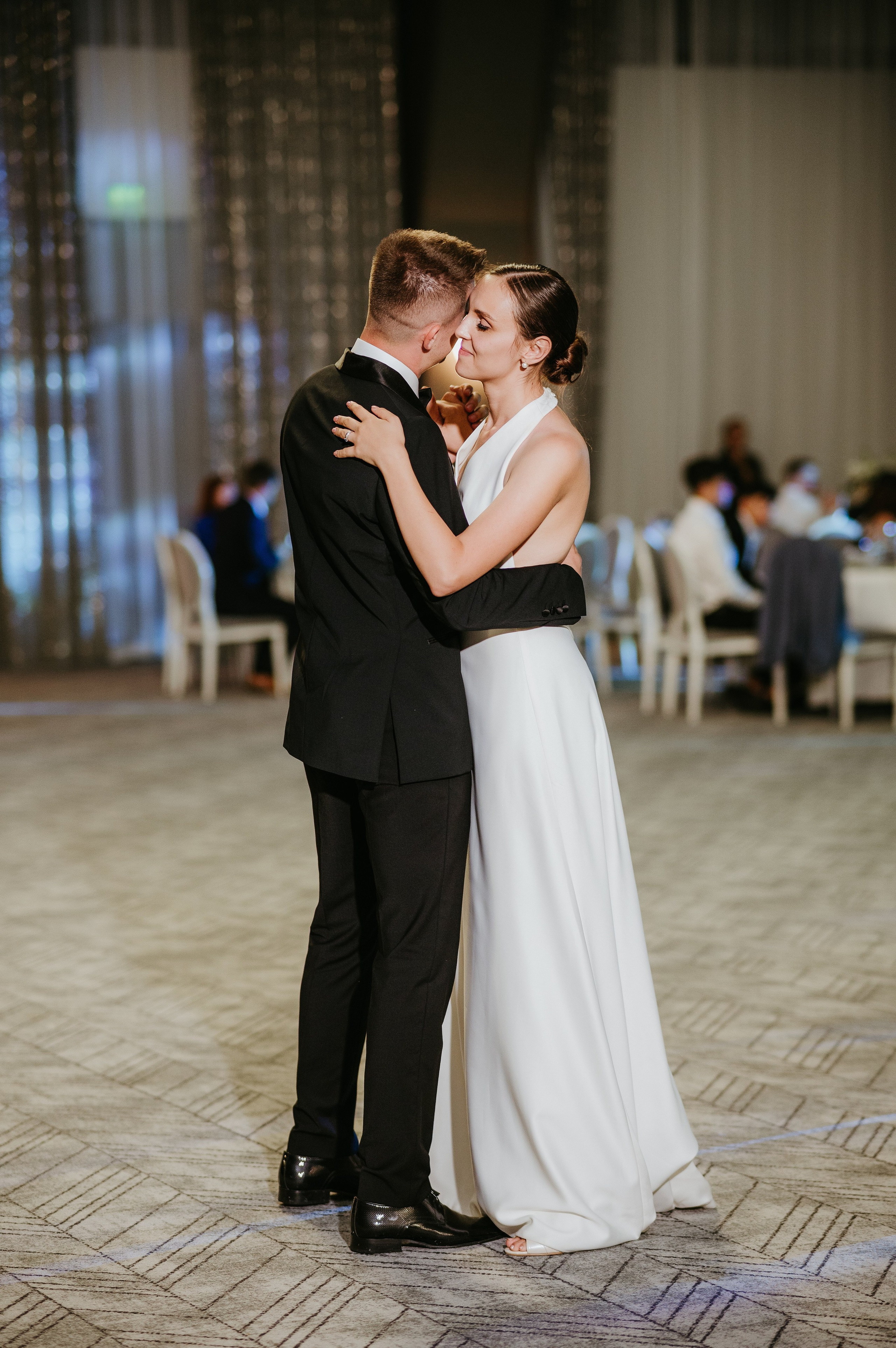 Rodica și Claudiu - O nuntă autentică și plină de emoție la Golden Forest. Valentin Melen - fotograf de nunta 🤍