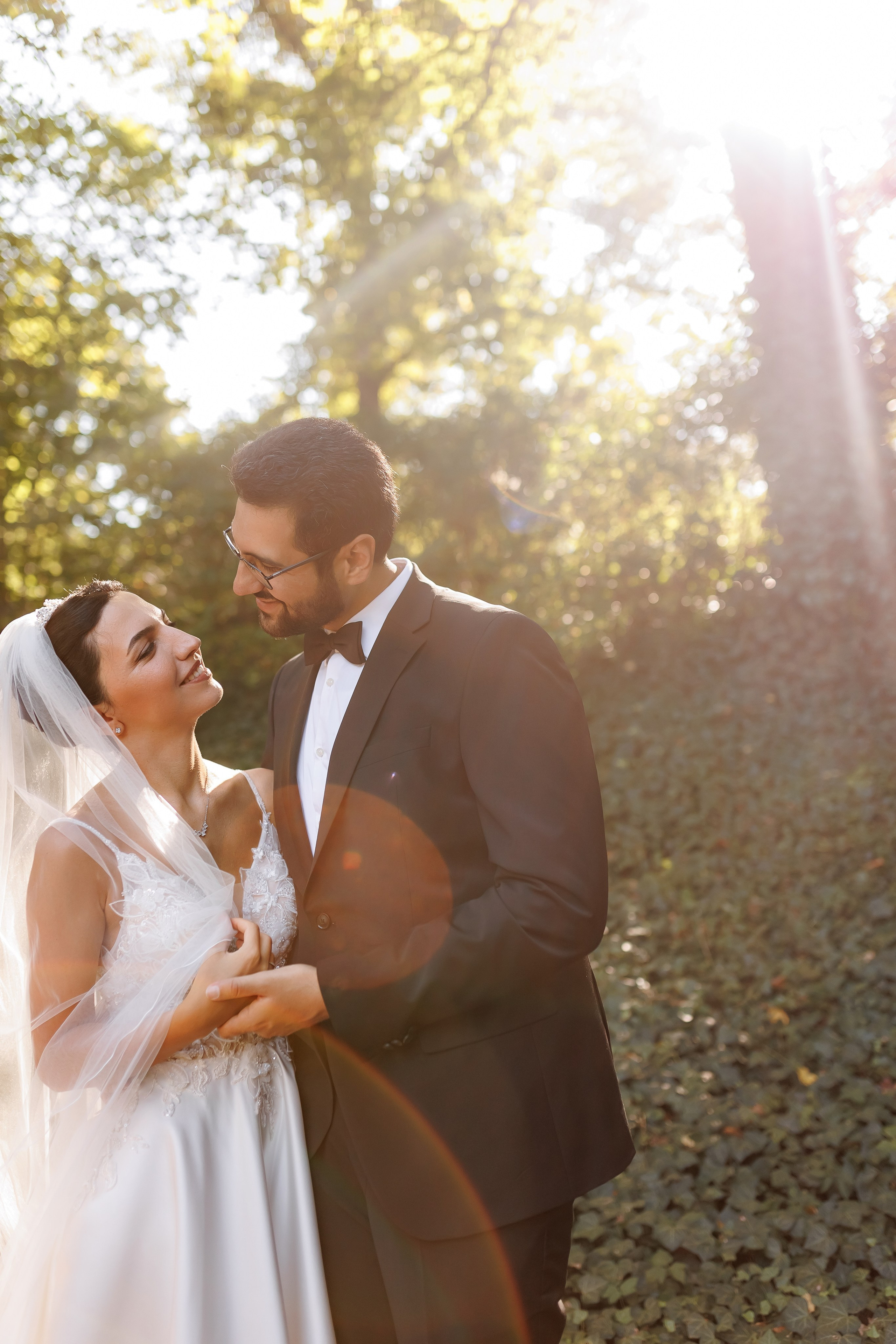 Intime Trauung im Aserbeidschanischen Konsulat. Hochzeitsfotografie in Berlin Nataliia Schütze