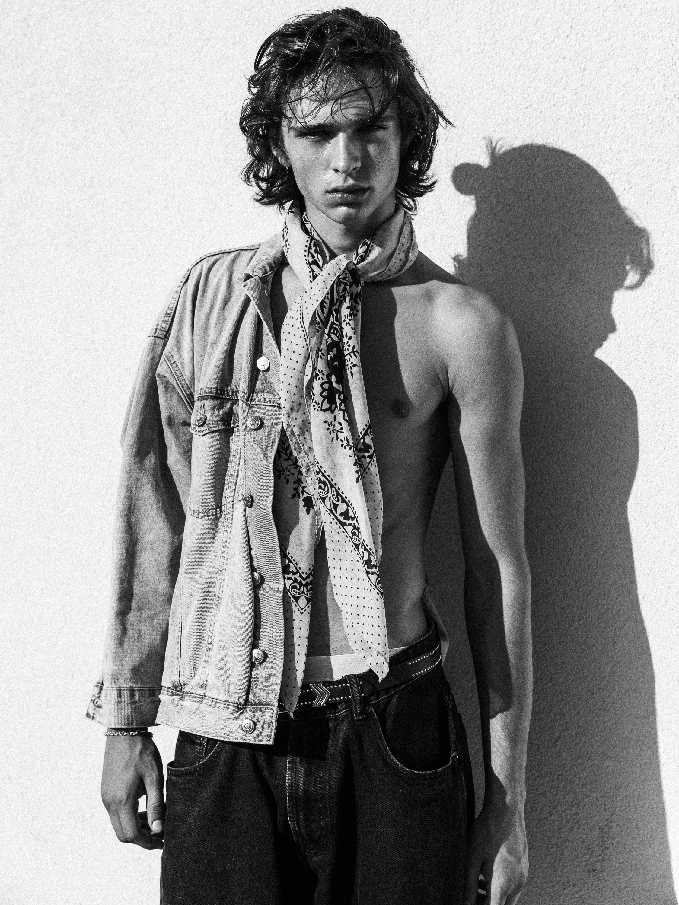 Victor (IVET FASHION). Евгения Найденова – брандов и портретен фотограф | България, Европа