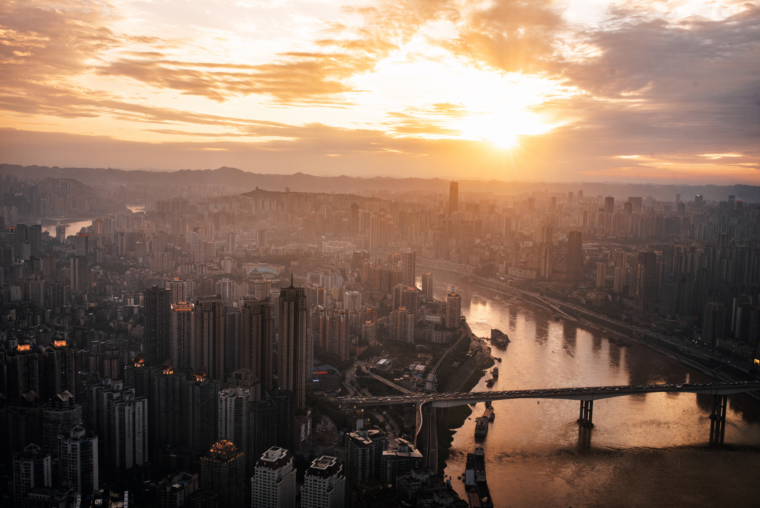 Travel oriented profile pack optimized for cityscape and nighttime pho. Mark Smilyanic | Portrait and Adventure Photographer from Belgrade