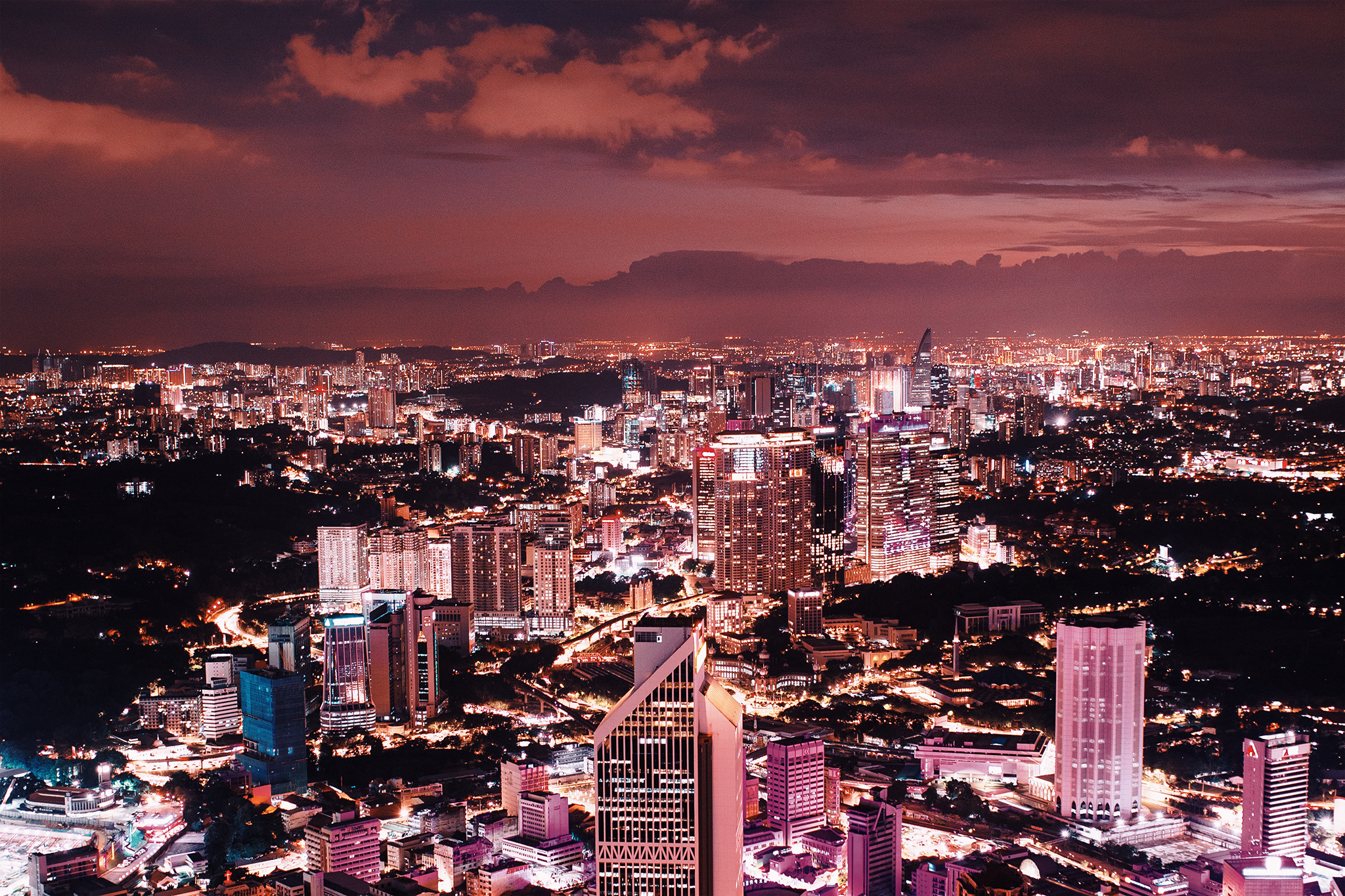 Travel oriented profile pack optimized for cityscape and nighttime pho. Mark Smilyanic | Portrait and Adventure Photographer from Belgrade