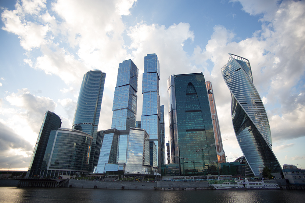 Travel oriented profile pack optimized for cityscape and nighttime pho. Mark Smilyanic | Portrait and Adventure Photographer from Belgrade