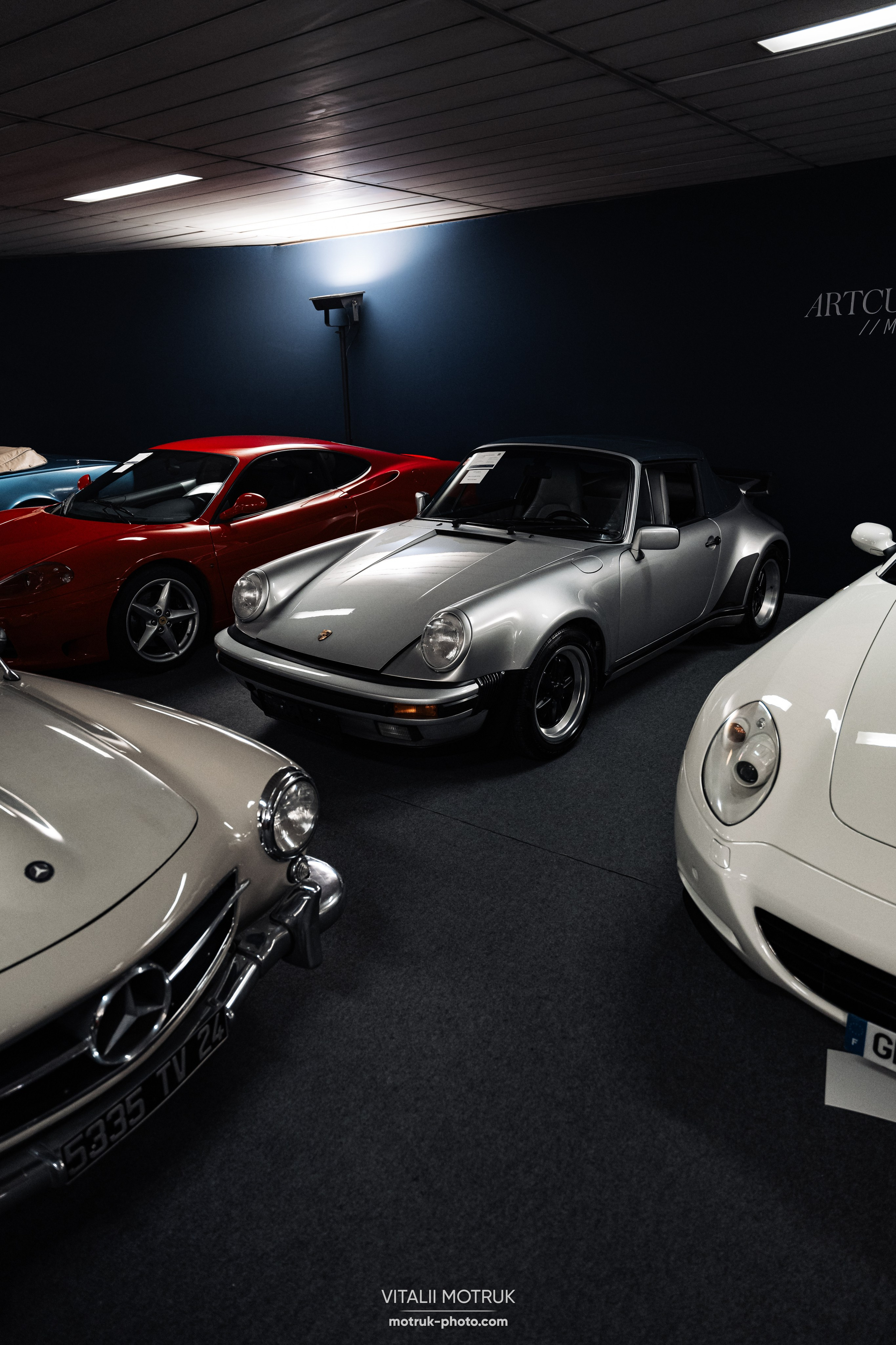 Artcurial Motorcars 2024. Photographe de voitures à Paris — Vitalii Motruk