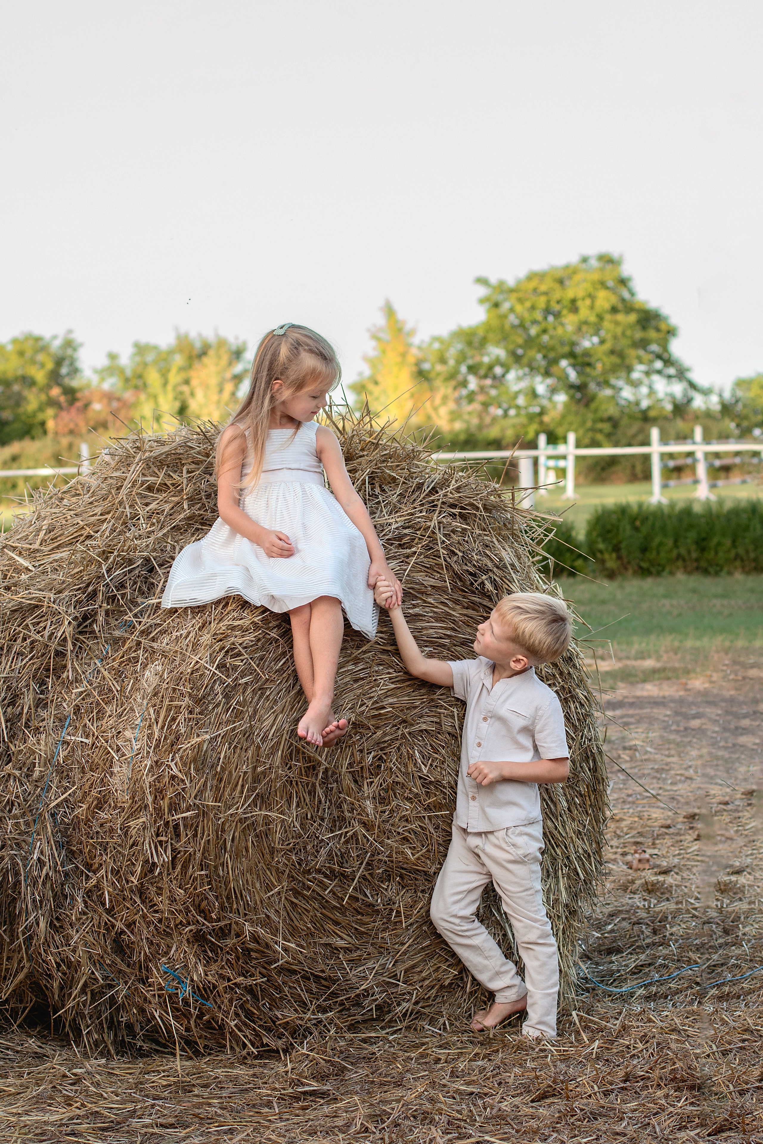 Конюшня. Детский и семейный фотограф в г. Бельцы