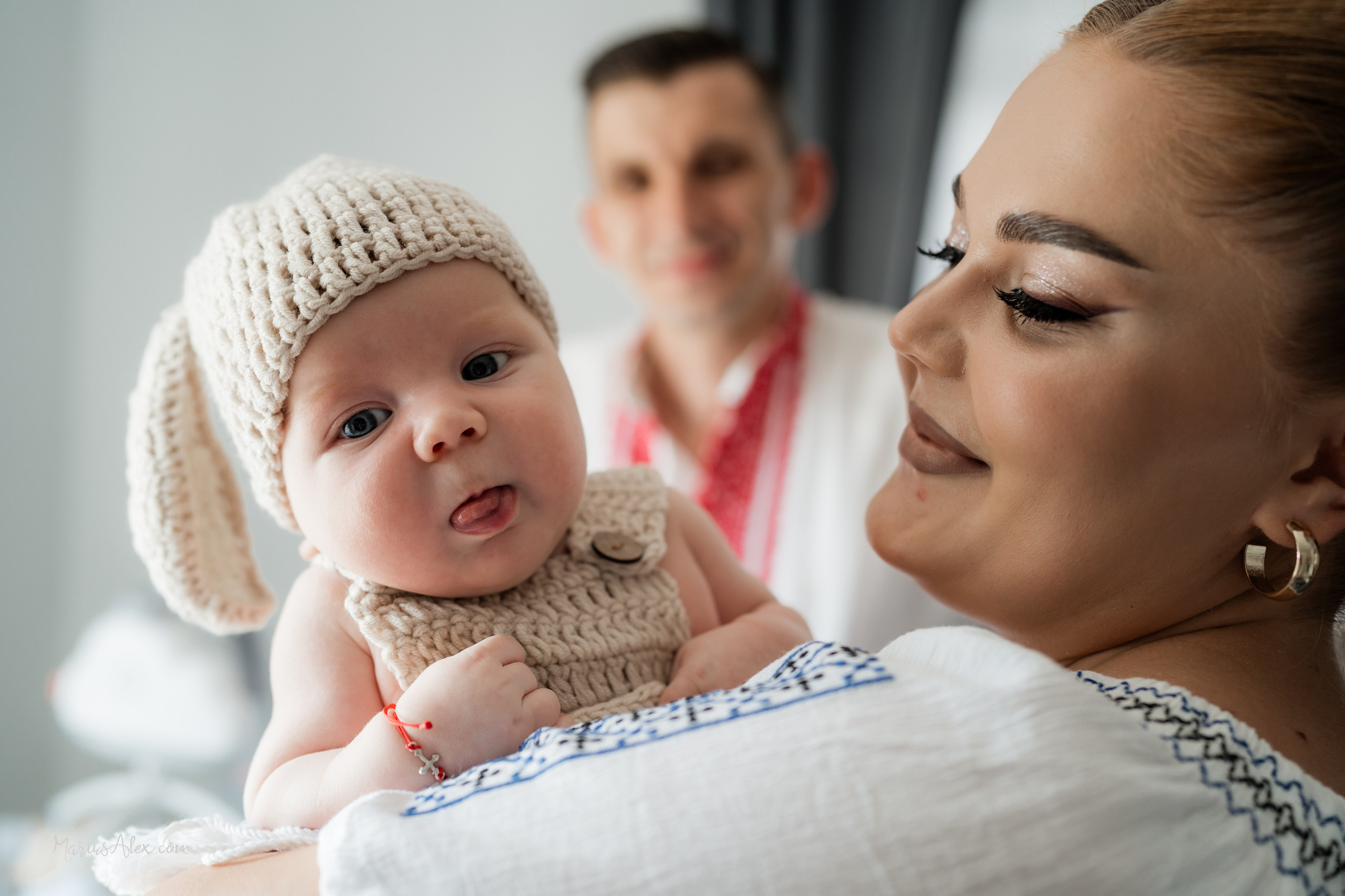 Botezul micutului Victor Dragos. Marius Alex fotograf de eveniment si portret din Suceava